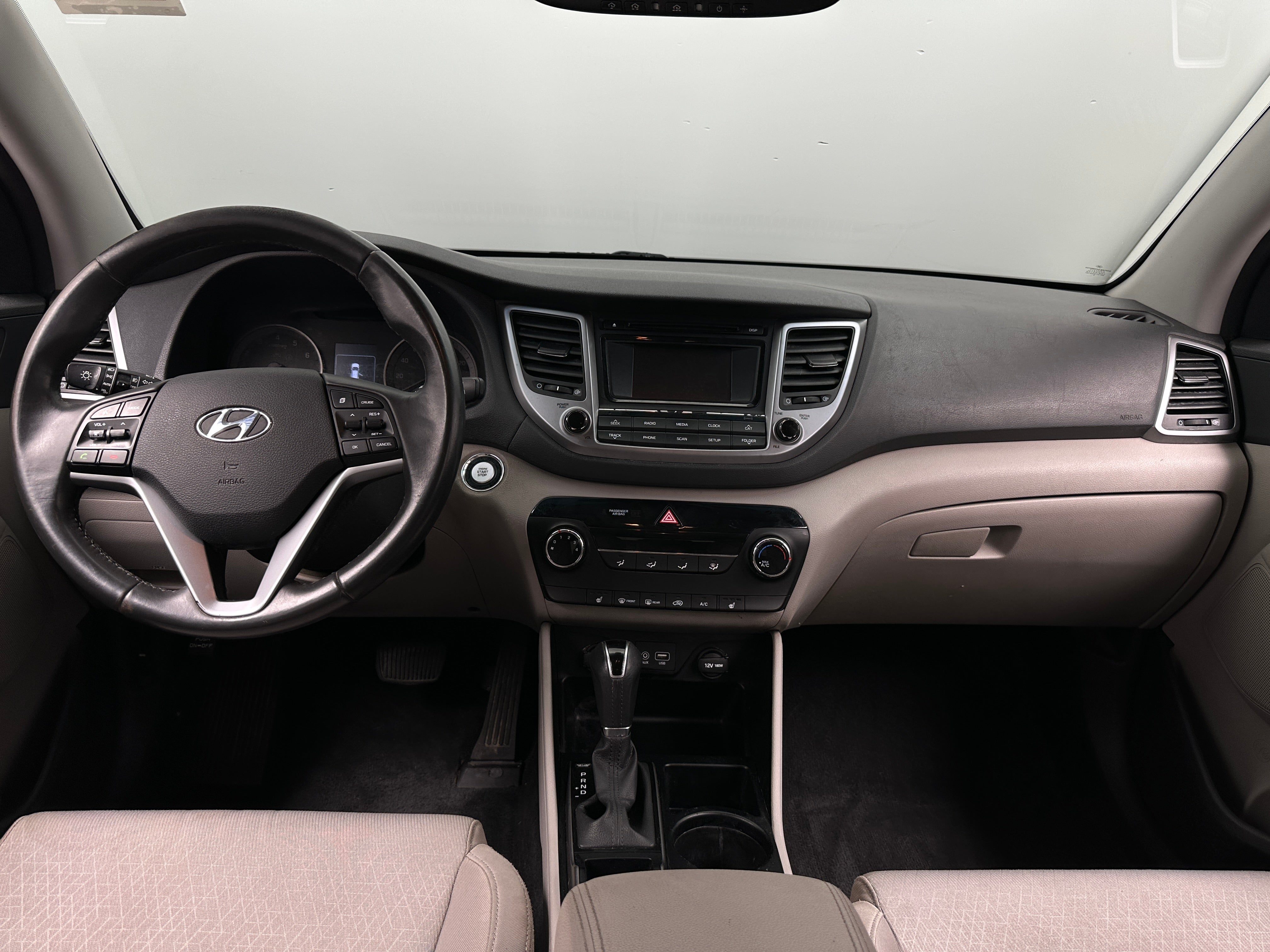 2016 Hyundai Tucson Sport 3