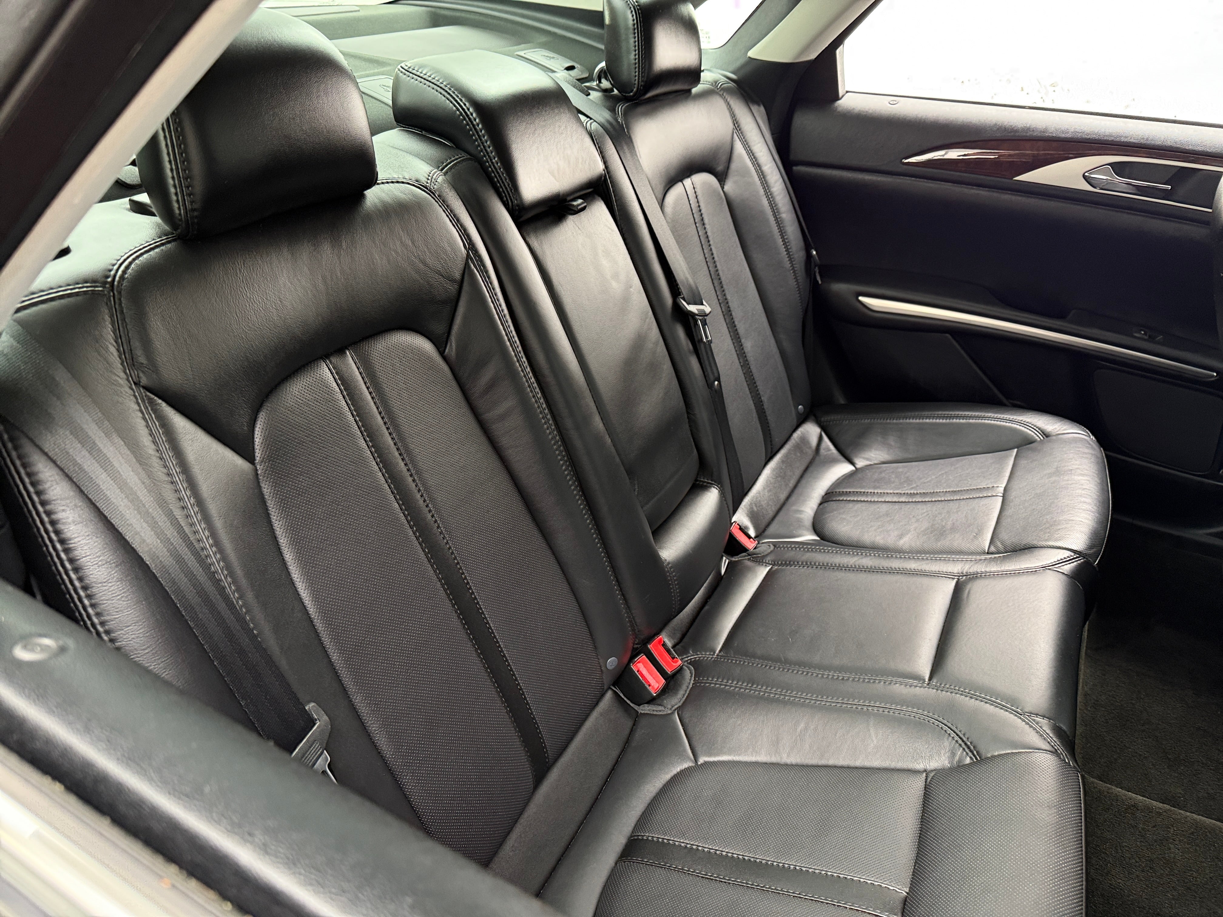 2016 Lincoln MKZ Base 5