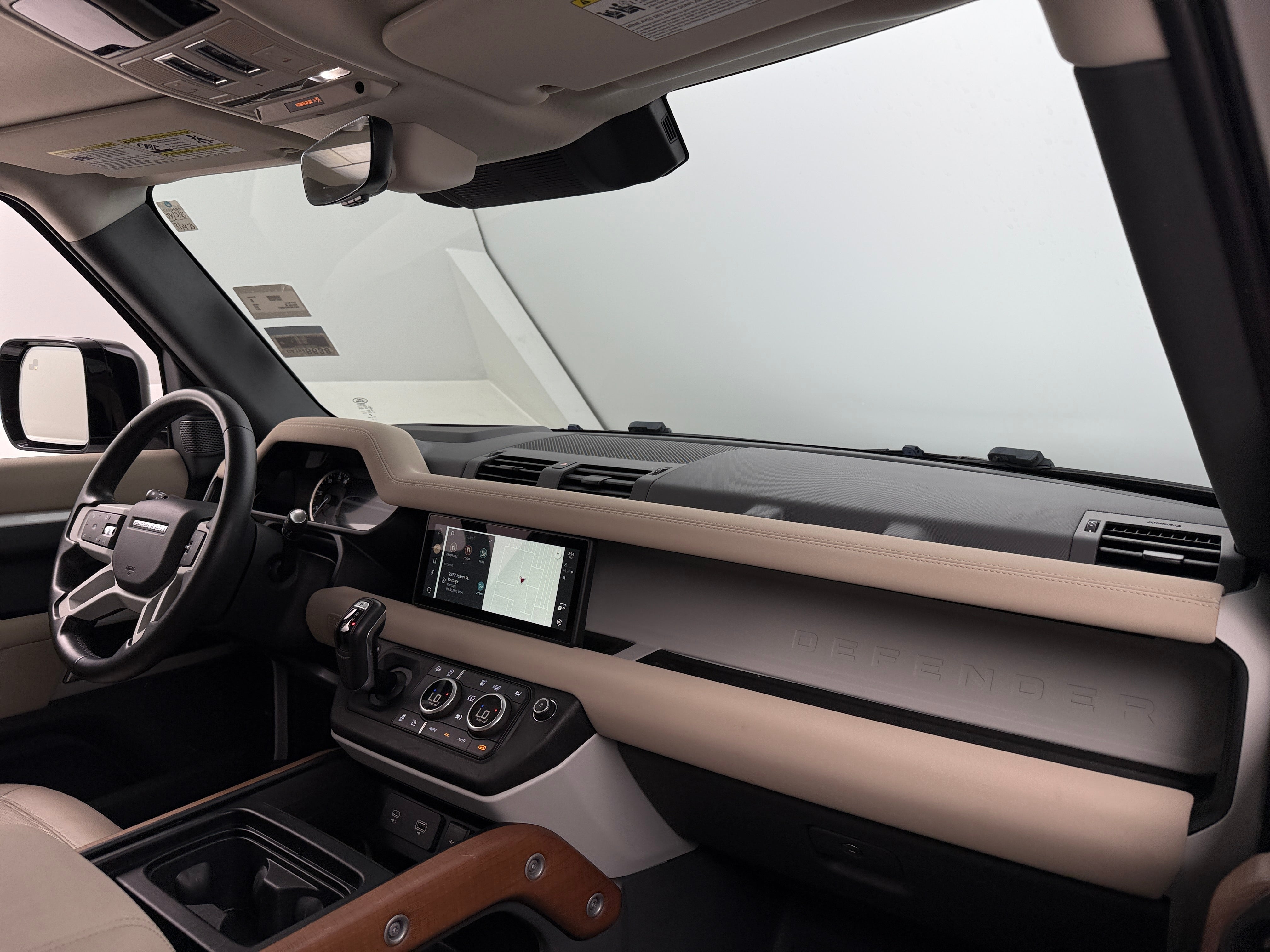 2023 Land Rover Defender 90 2