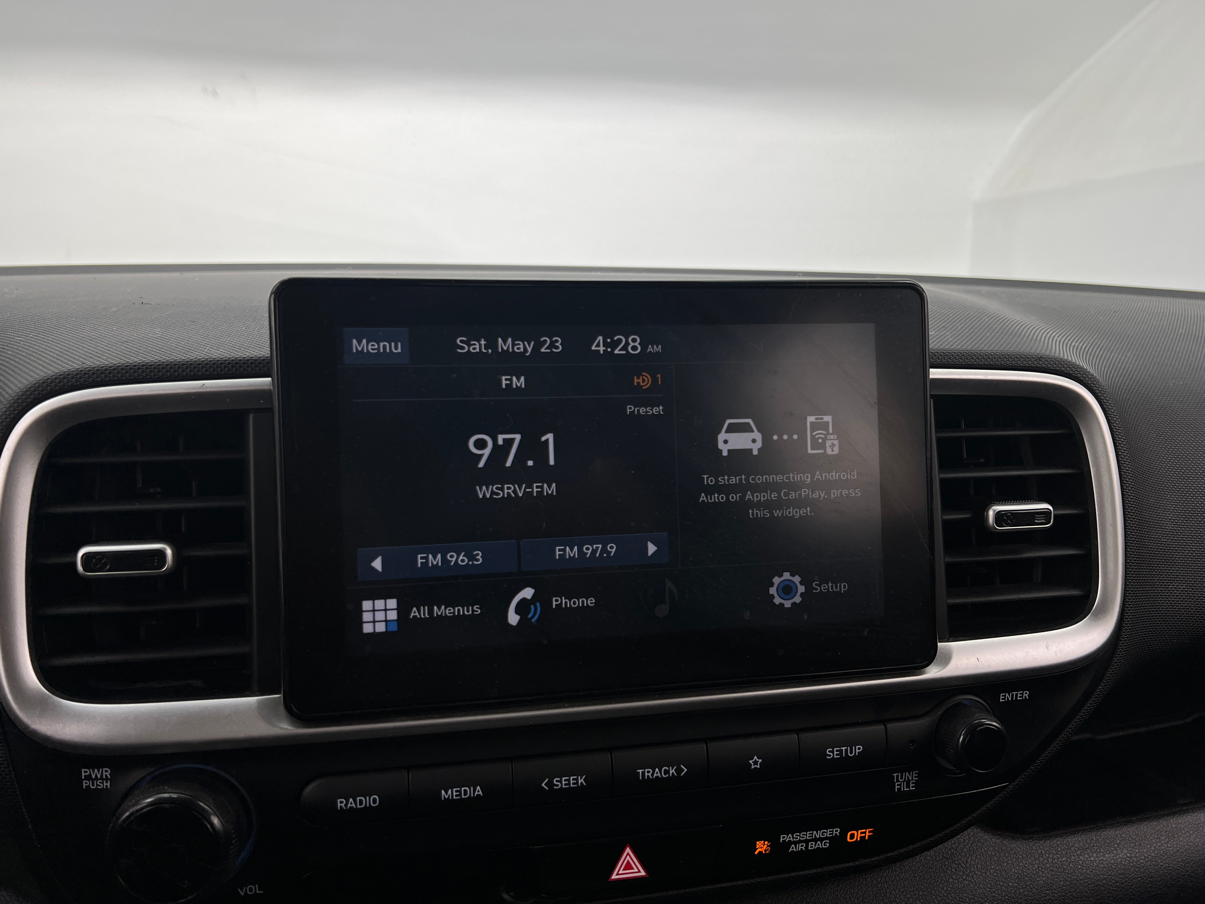 2022 Hyundai Venue SE 4