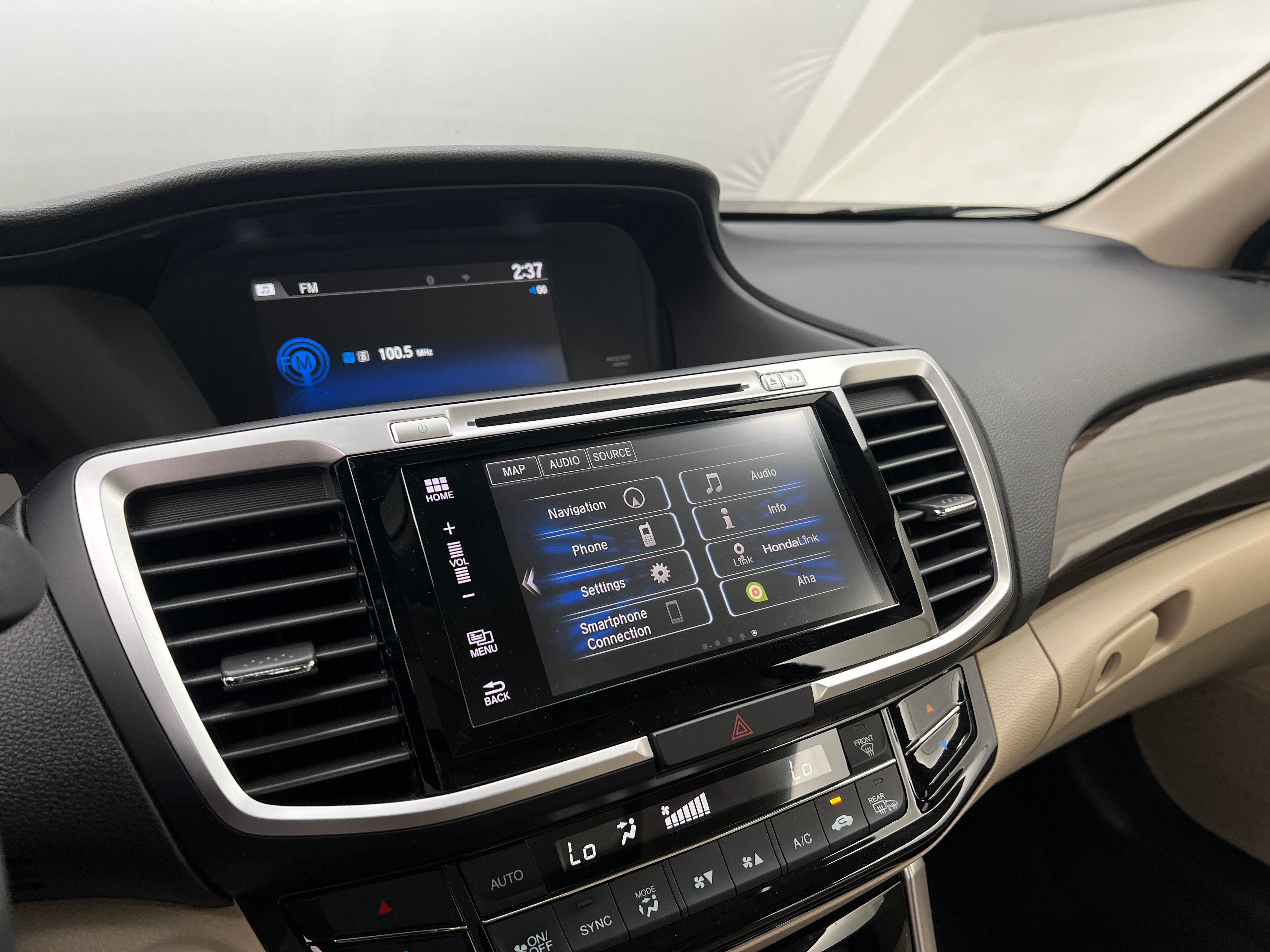 2017 Honda Accord Touring 3