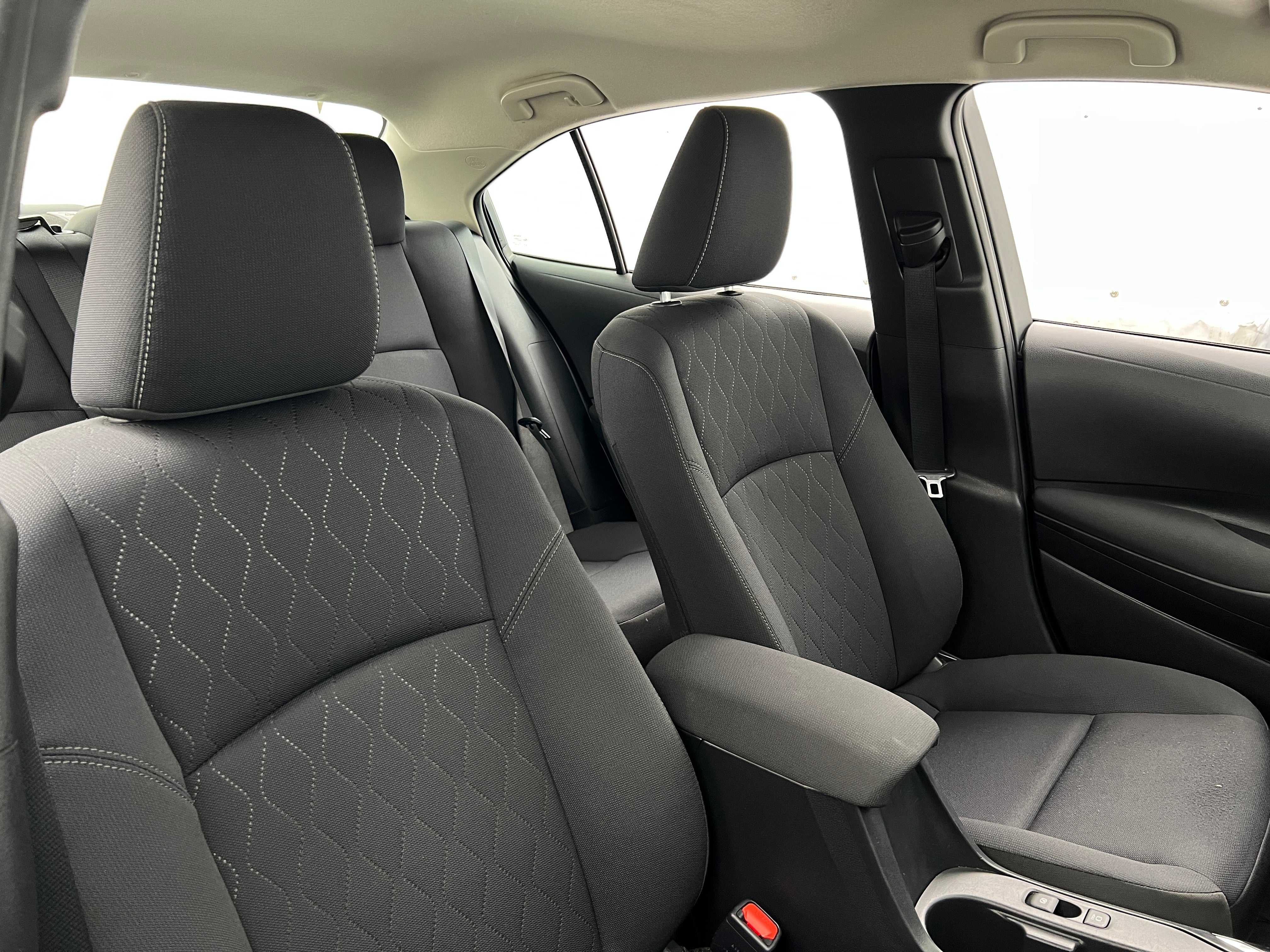 2024 Toyota Corolla LE 2
