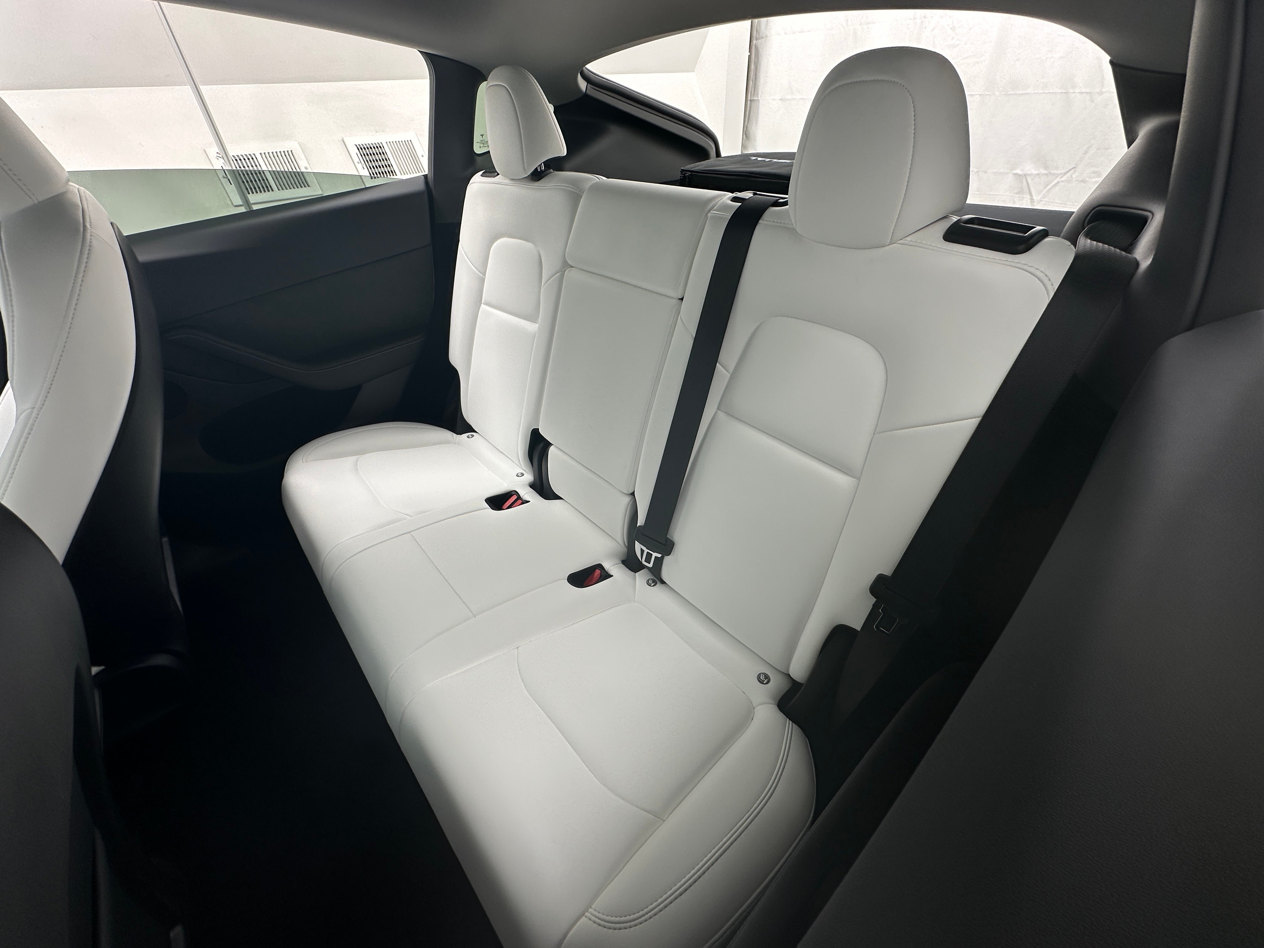 2024 Tesla Model Y Long Range 5