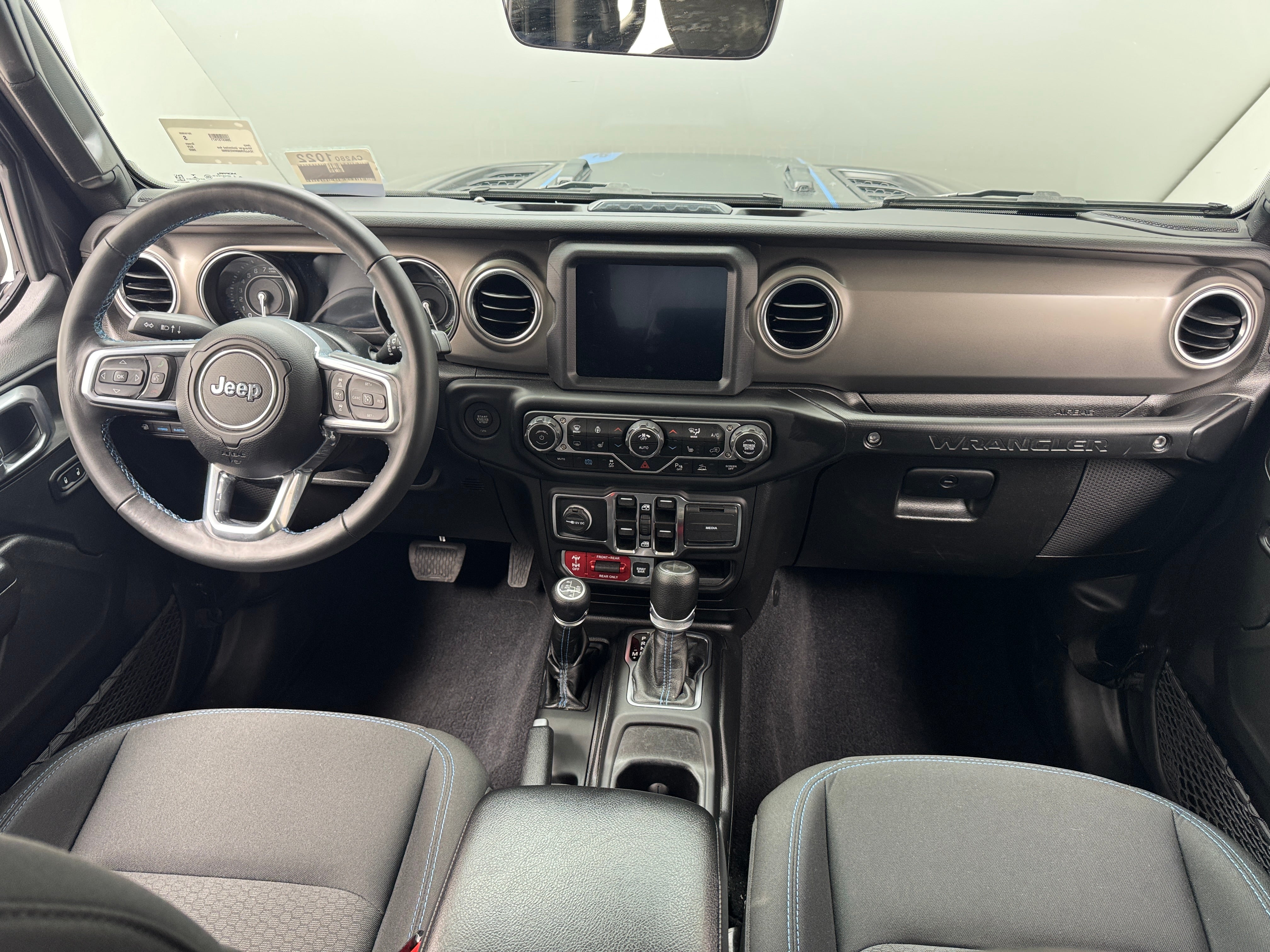 2022 Jeep Wrangler Unlimited Rubicon 4xe 3