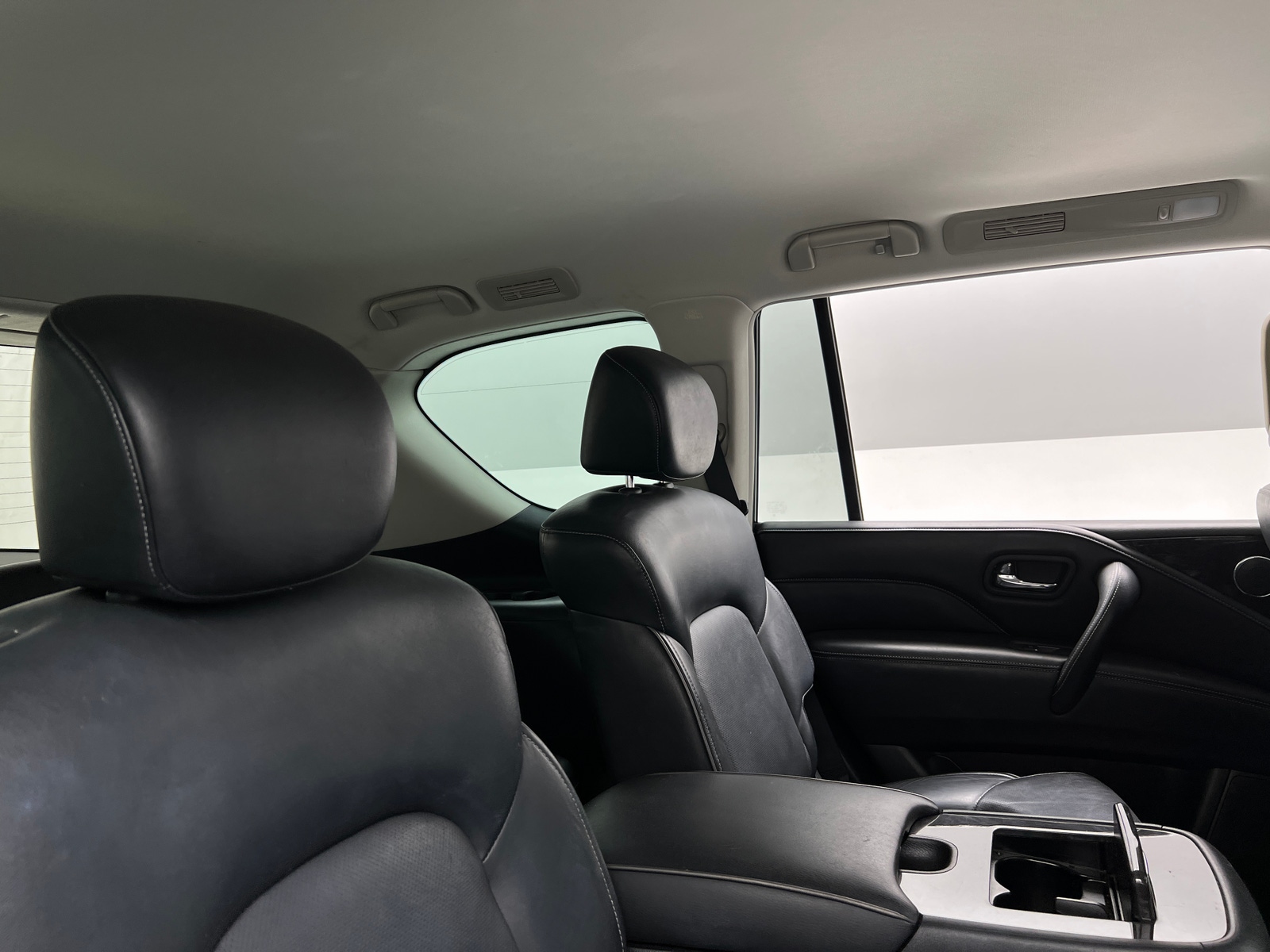 Thumbnail: 2022 INFINITI QX80 - 5
