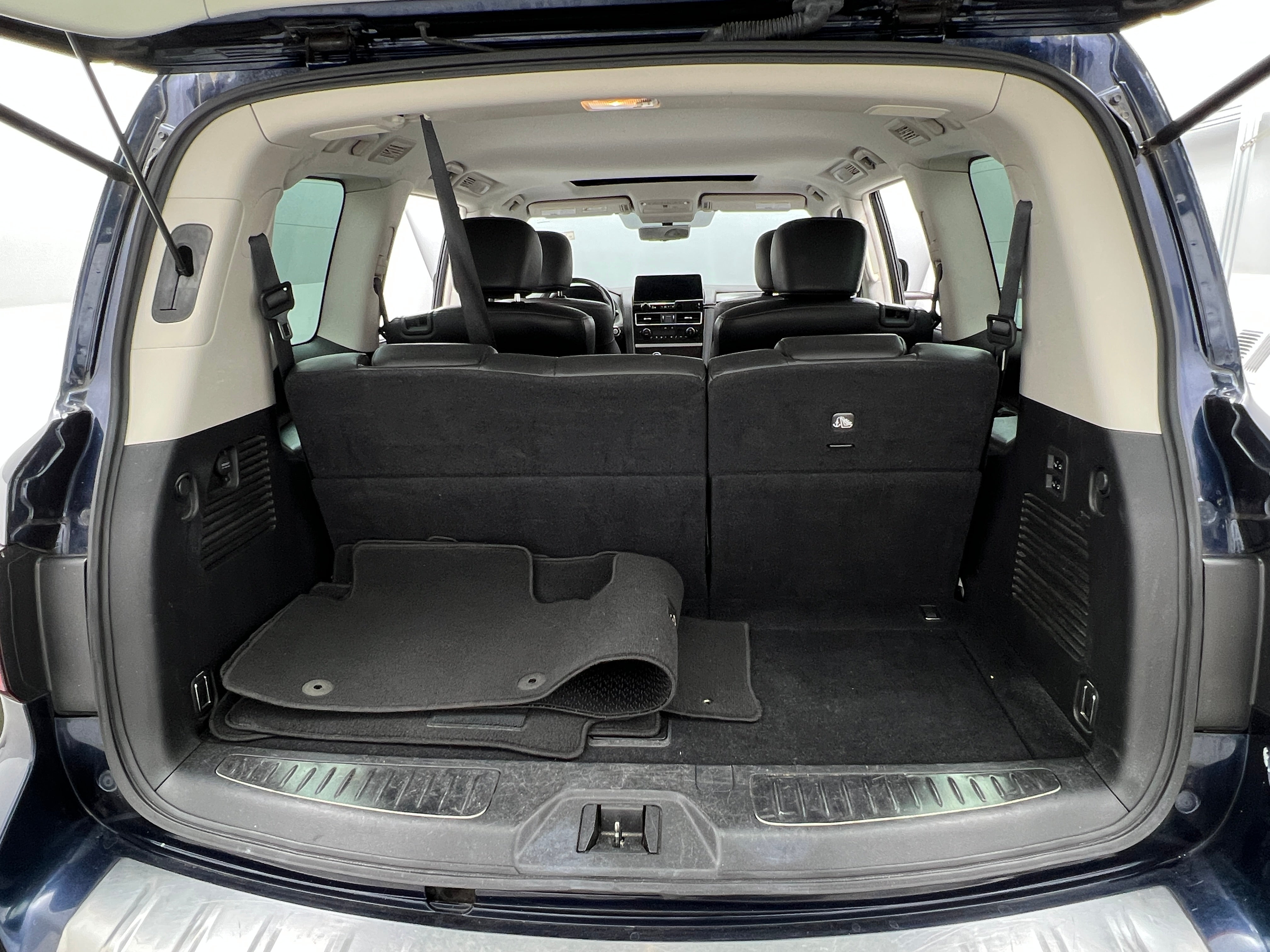 2022 INFINITI QX80 Luxe 6