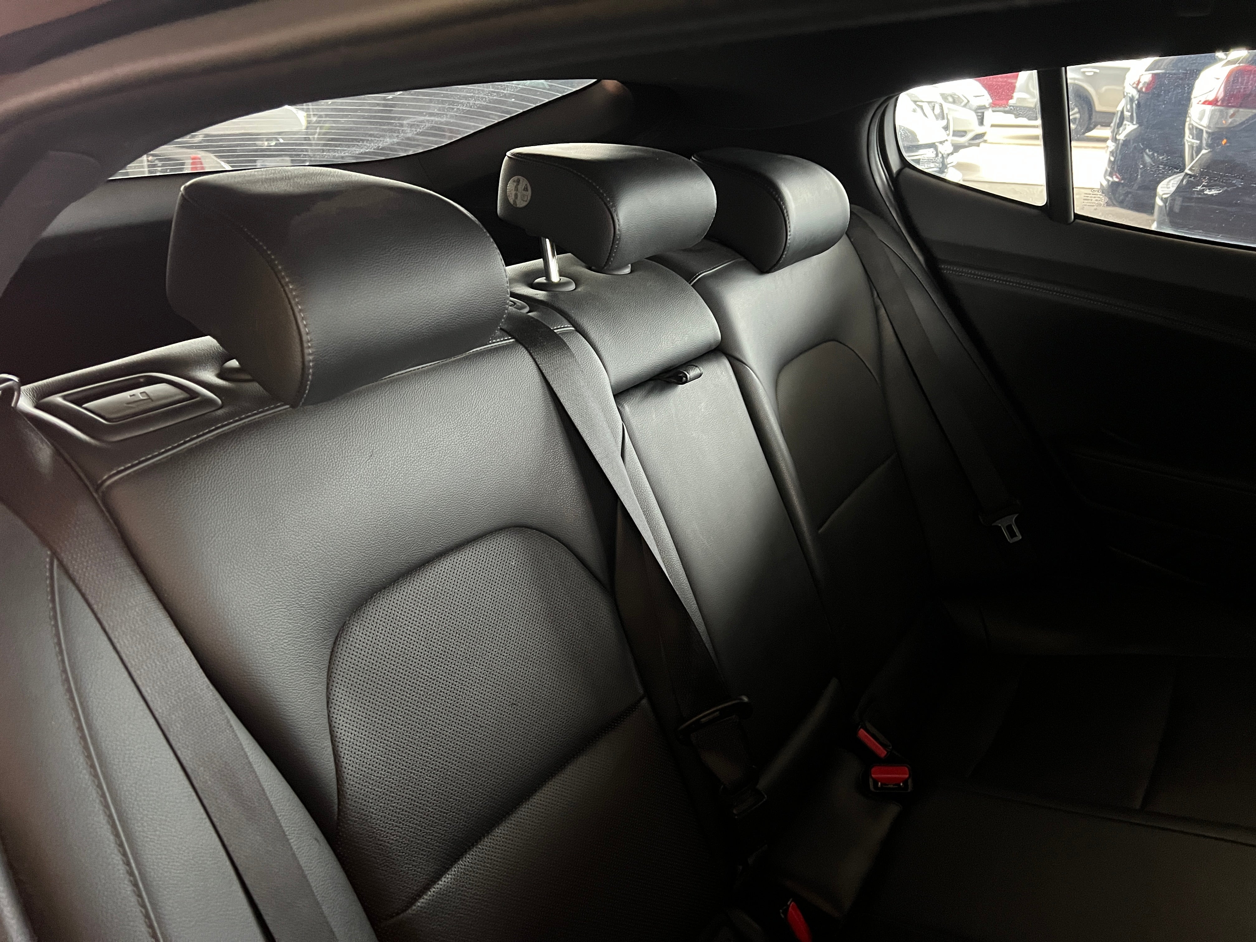 2019 Kia Stinger GT1 5
