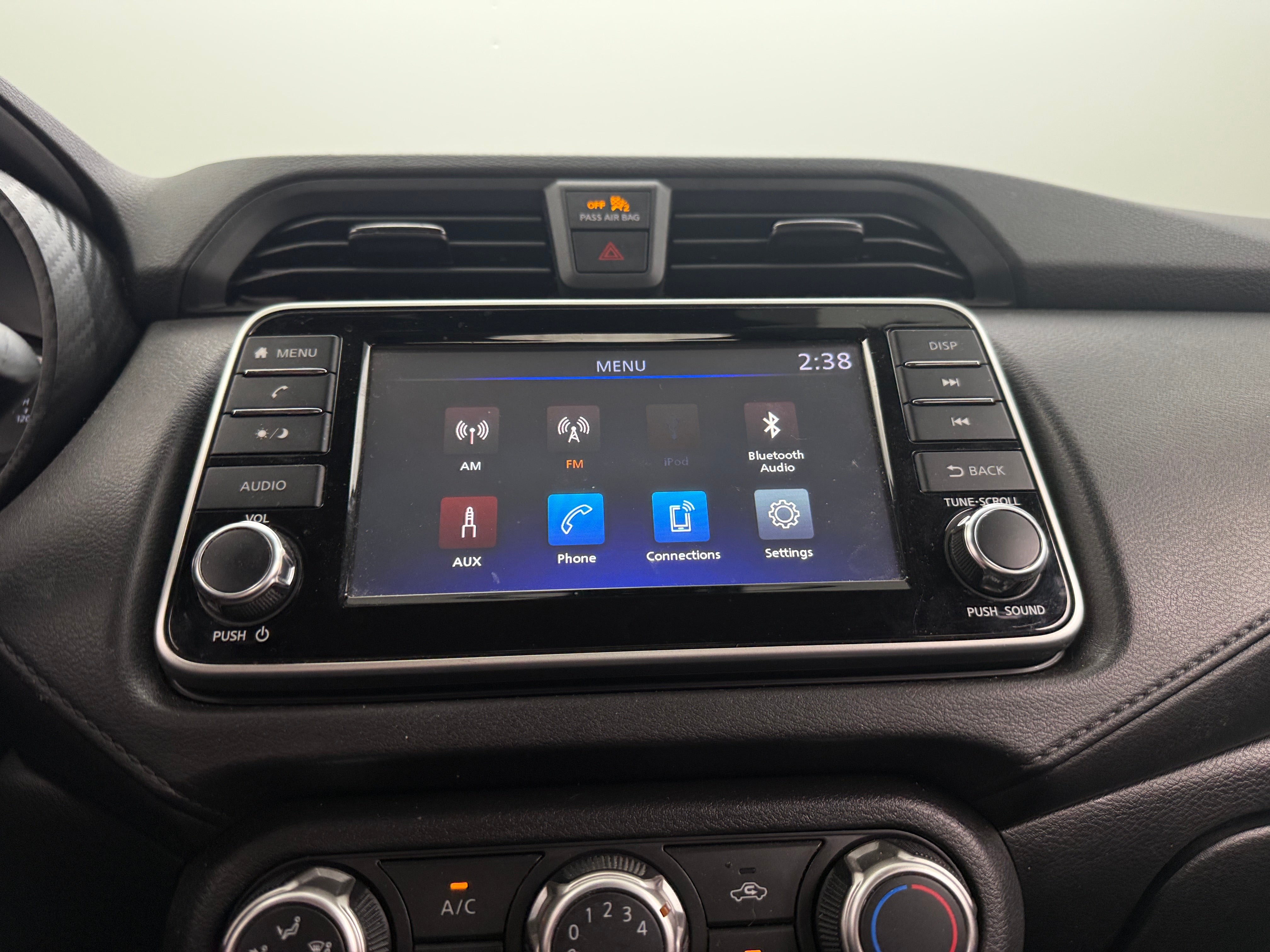 2021 Nissan Versa S 4