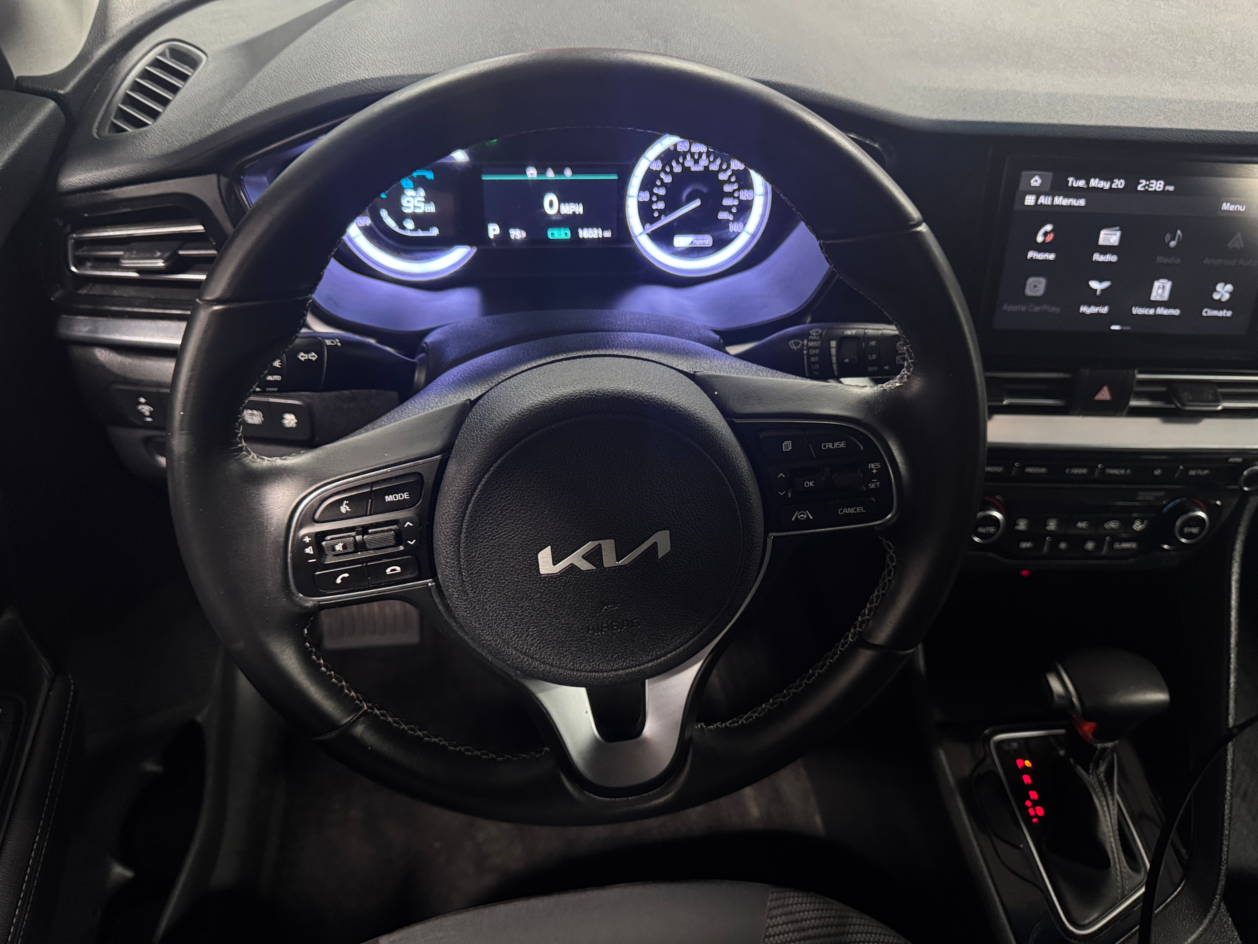 2022 Kia Niro LXS 5