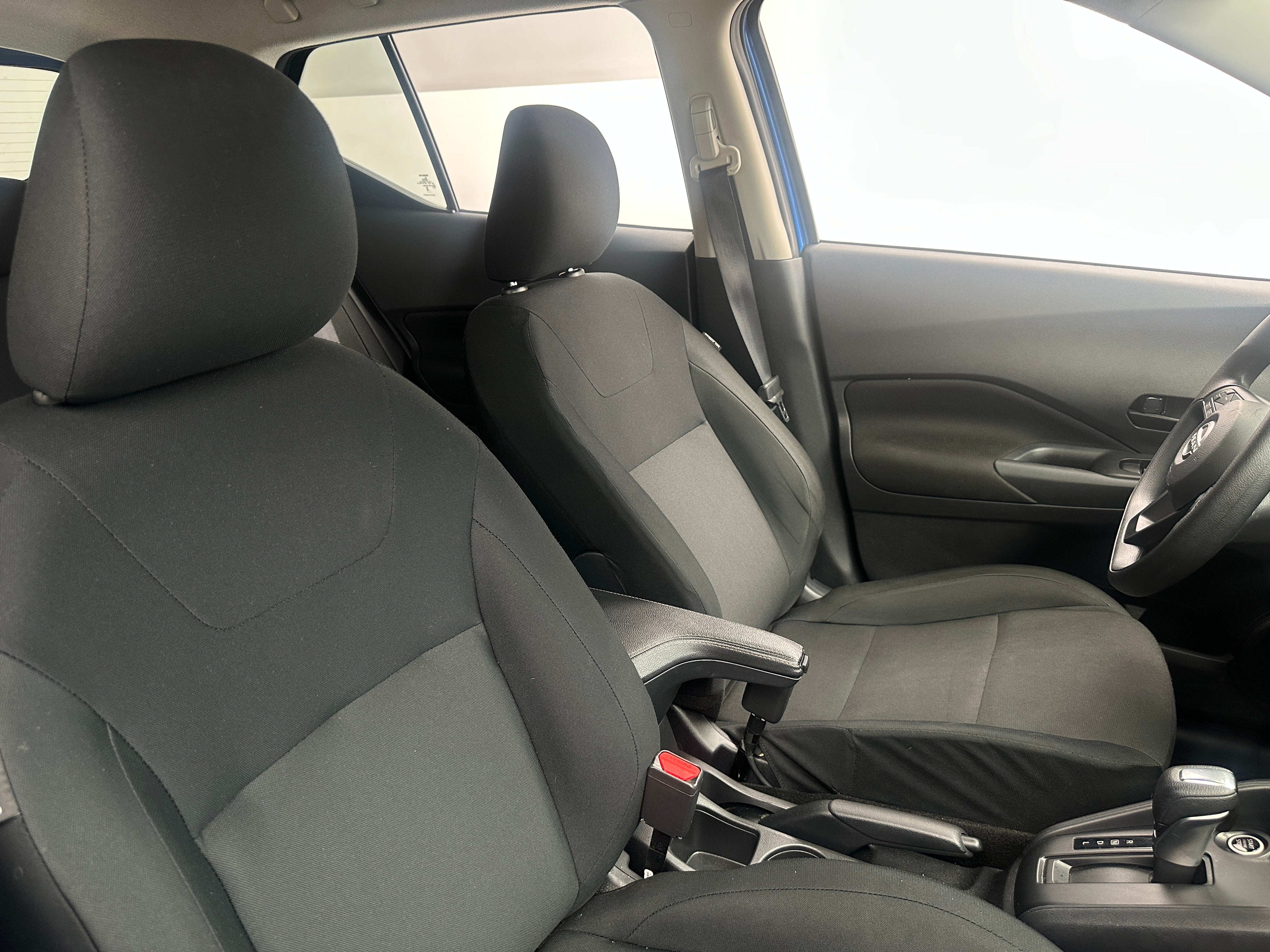2024 Nissan Kicks S 2