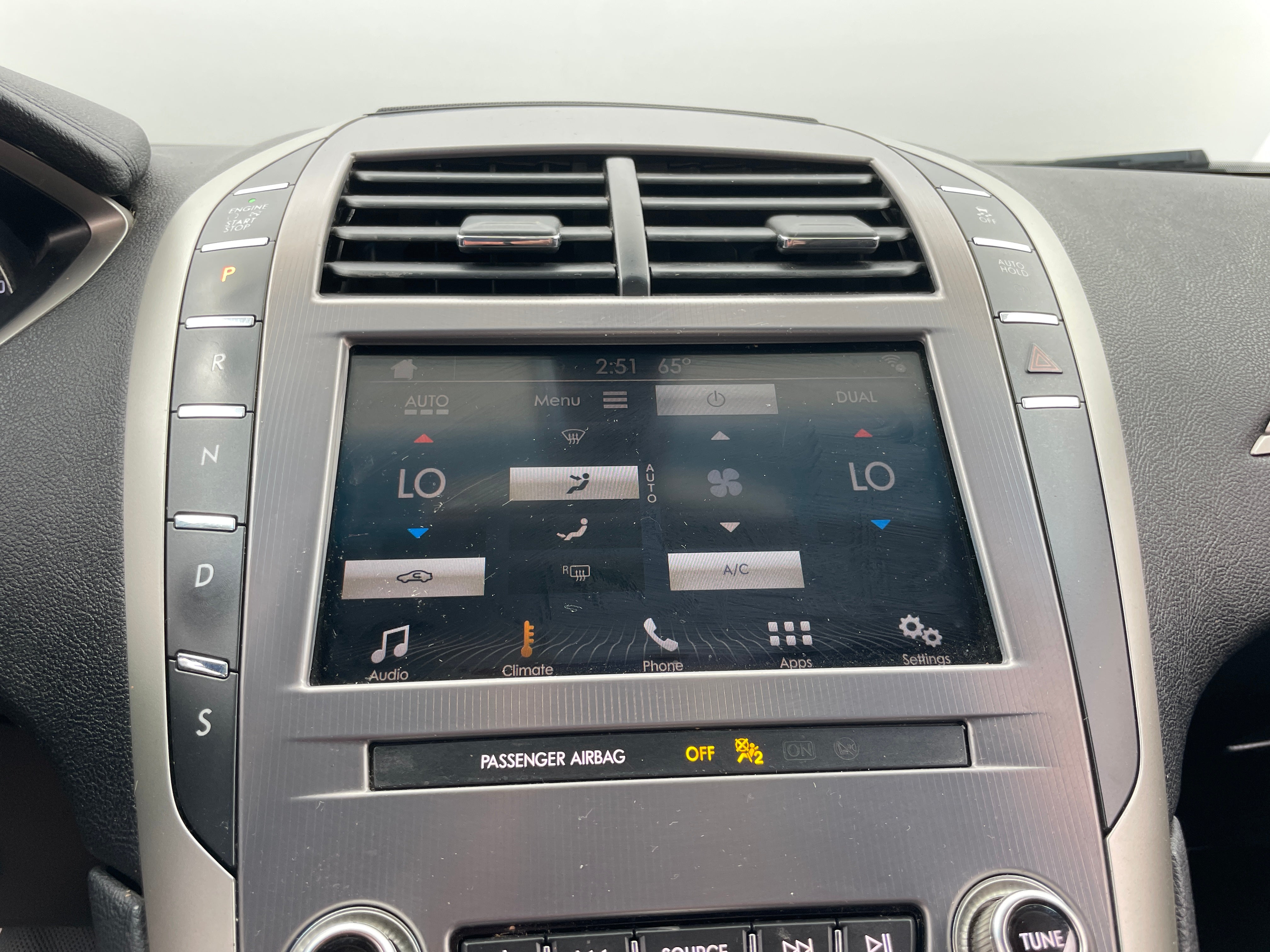 2019 Lincoln MKZ Base 3
