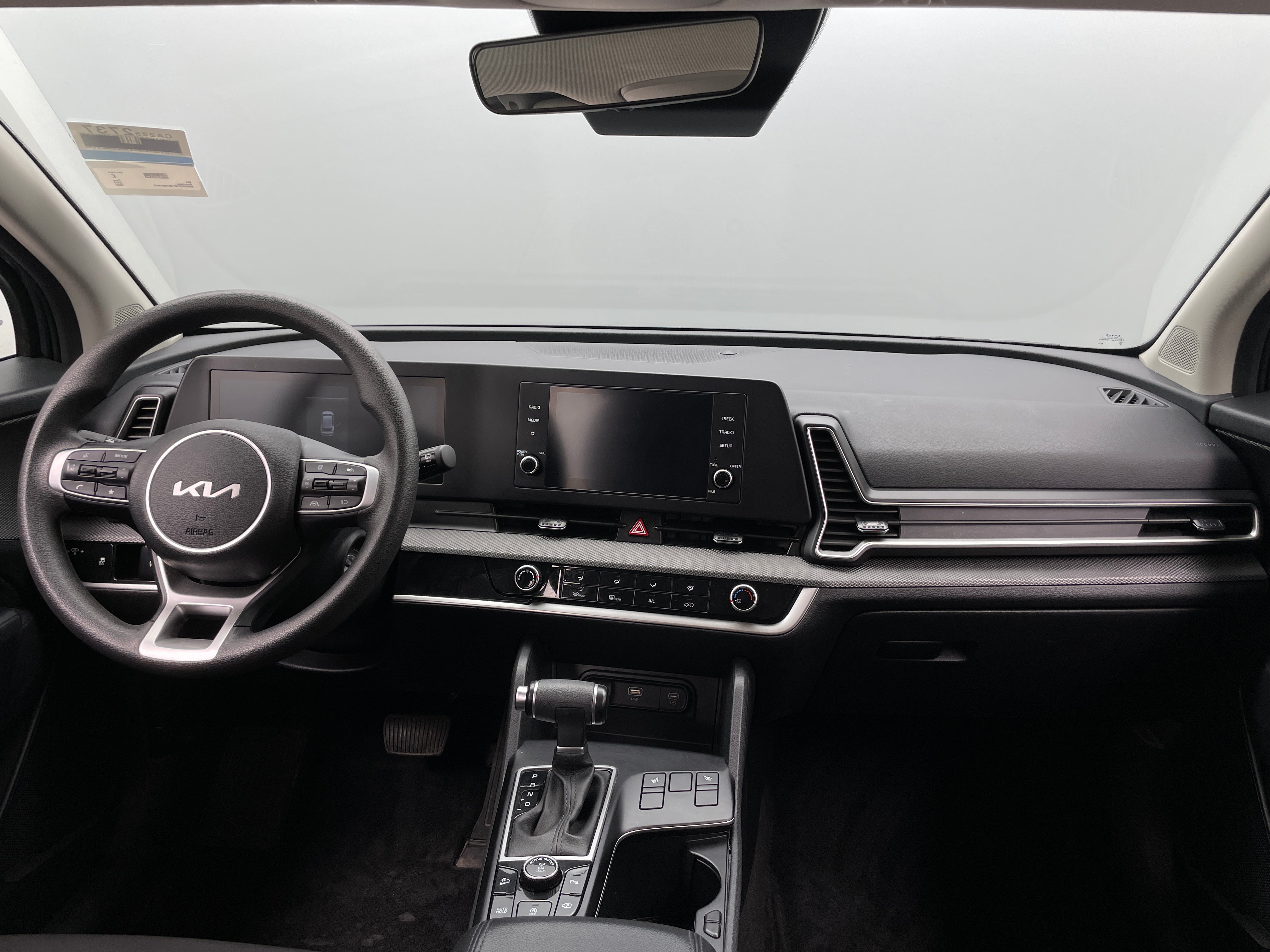 2024 Kia Sportage LX 3