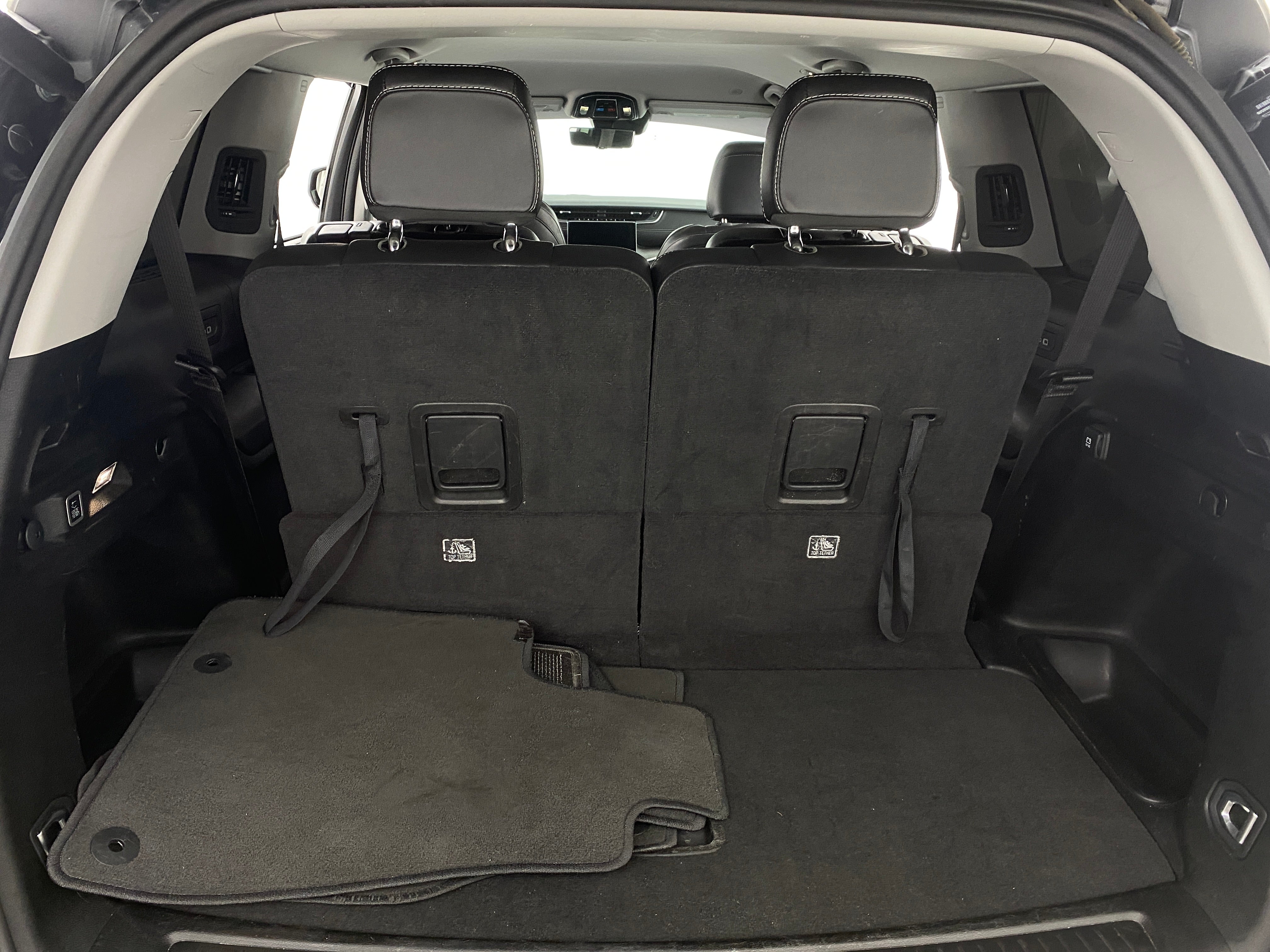 2023 Jeep Grand Cherokee L Limited Edition 6