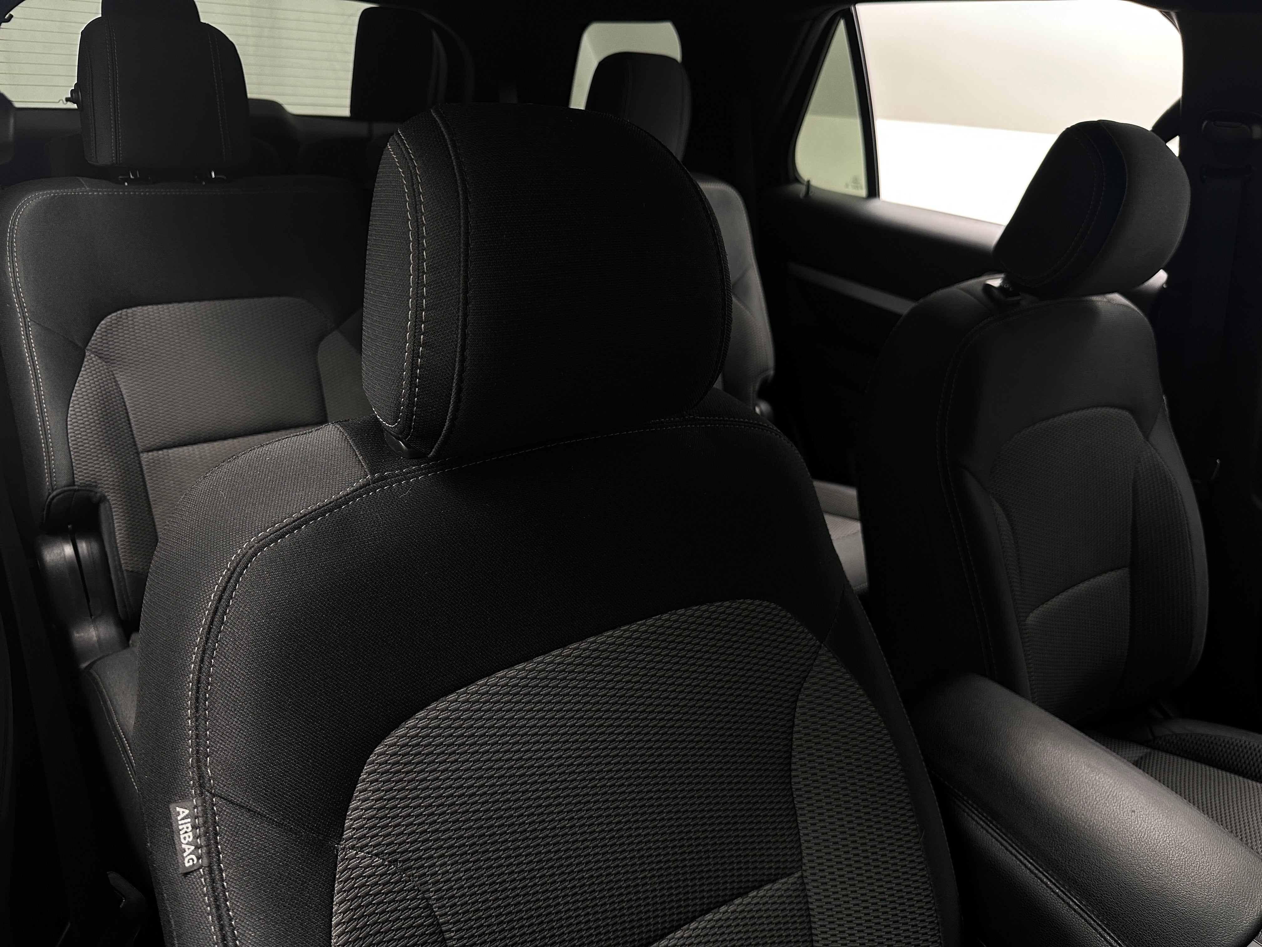 2016 Ford Explorer XLT 2