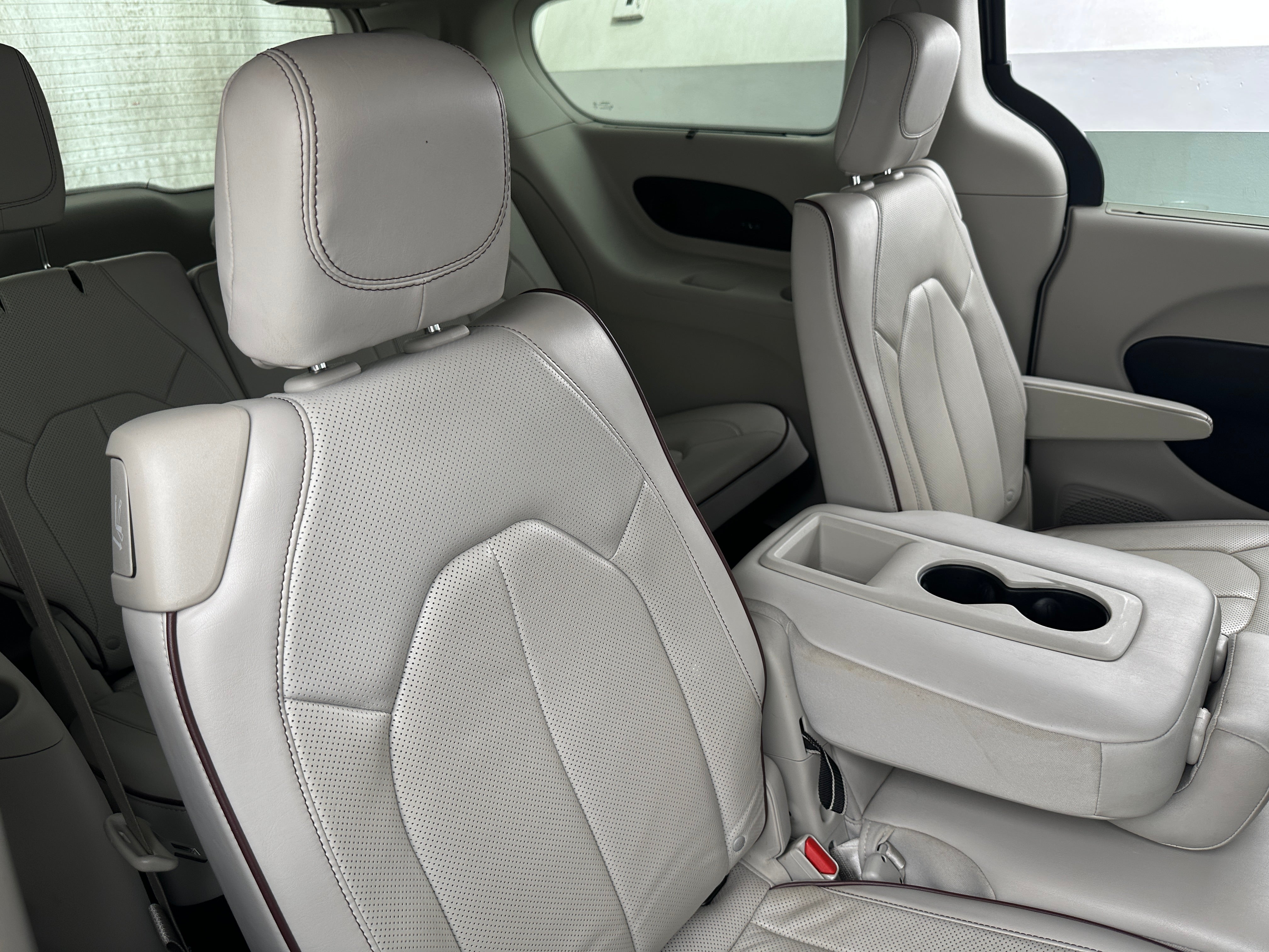 2020 Chrysler Pacifica Limited 5
