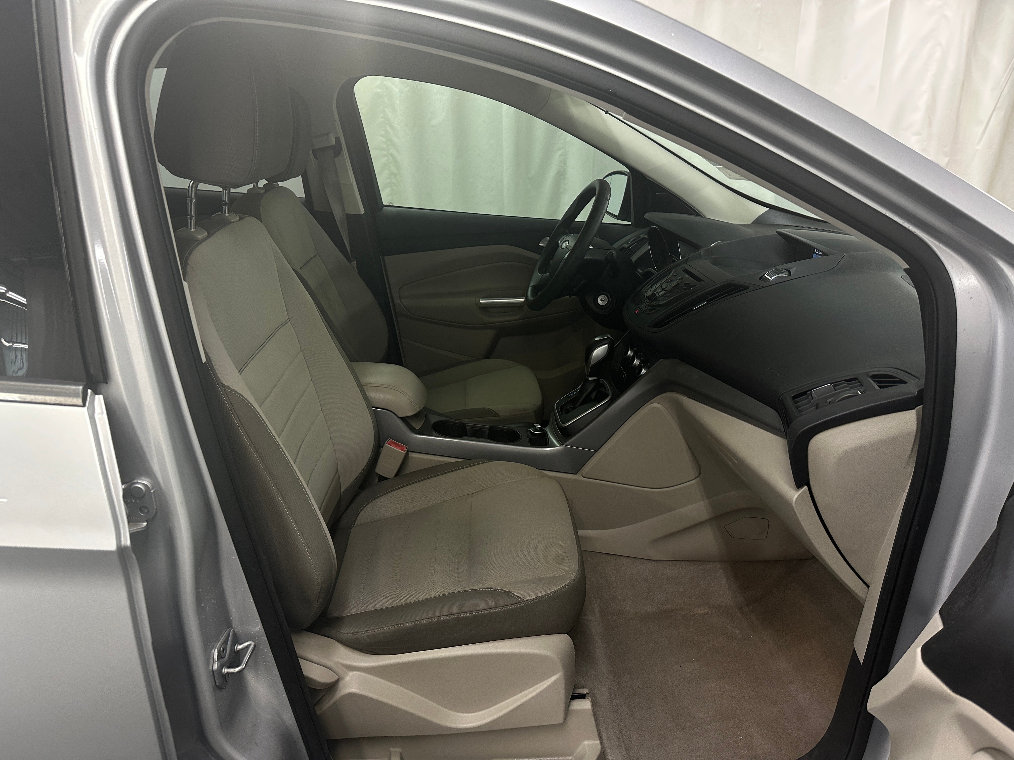 2013 Ford Escape SE 2