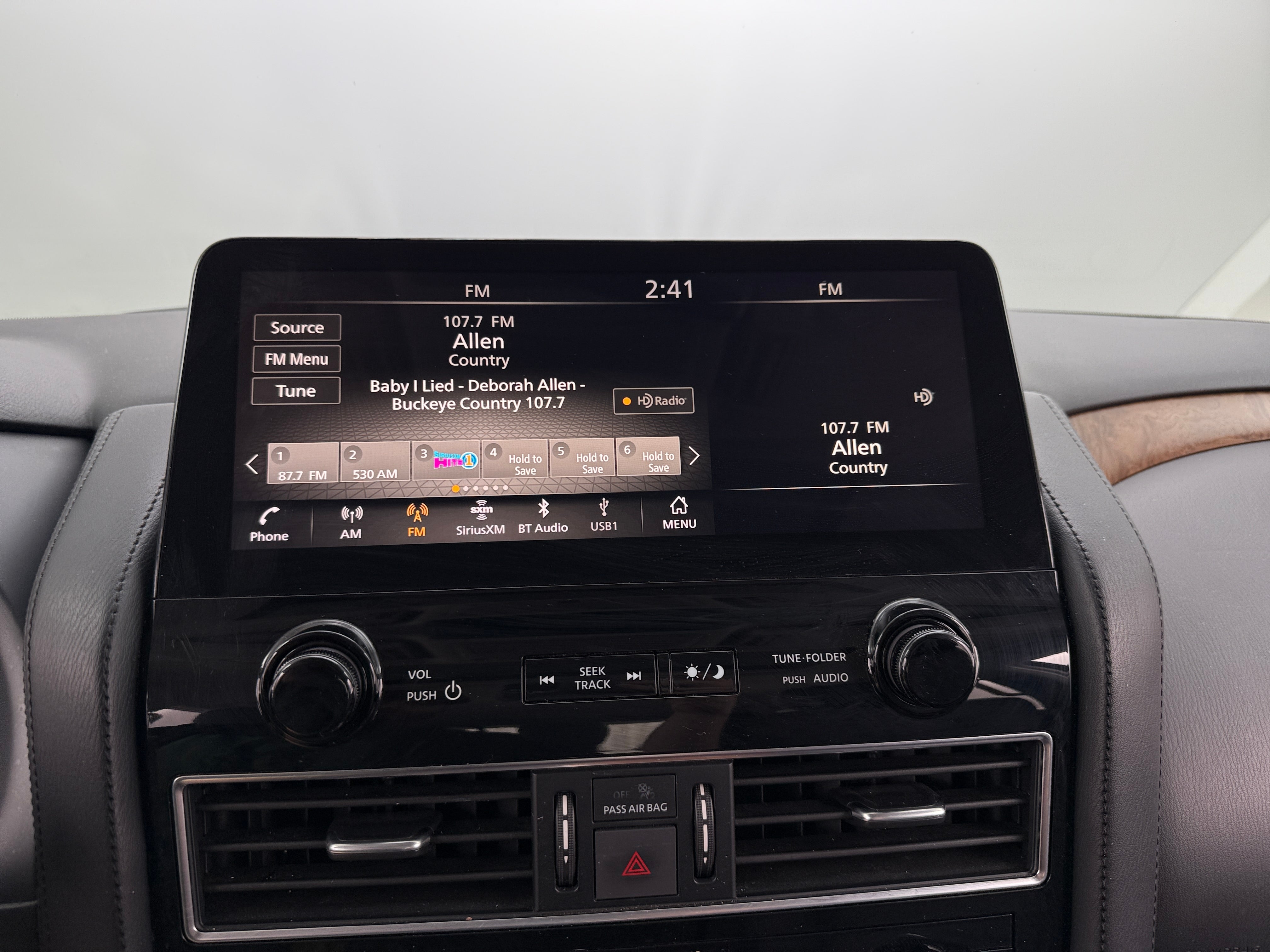 2023 Nissan Armada SL 3