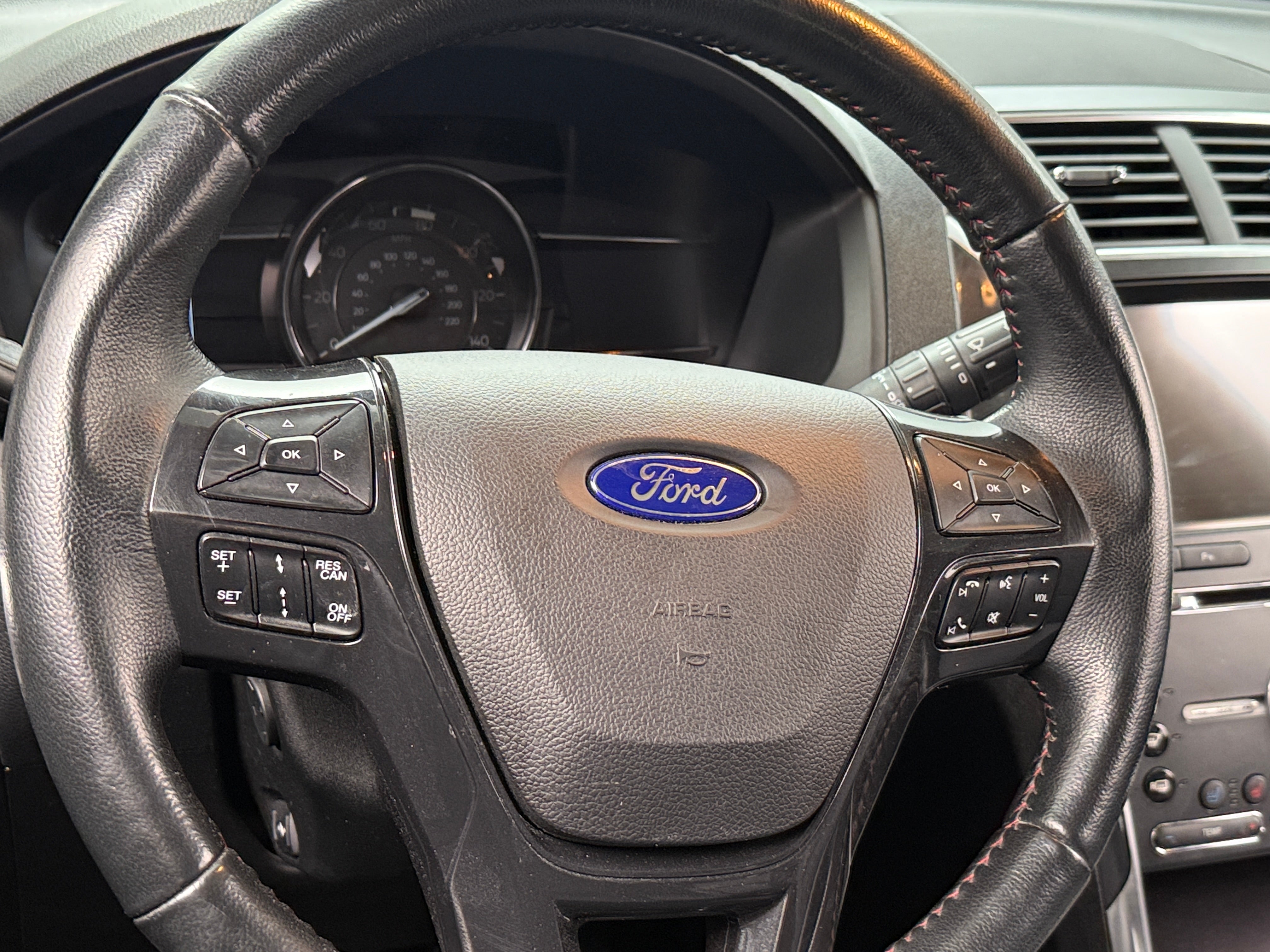 2017 Ford Explorer Sport 4