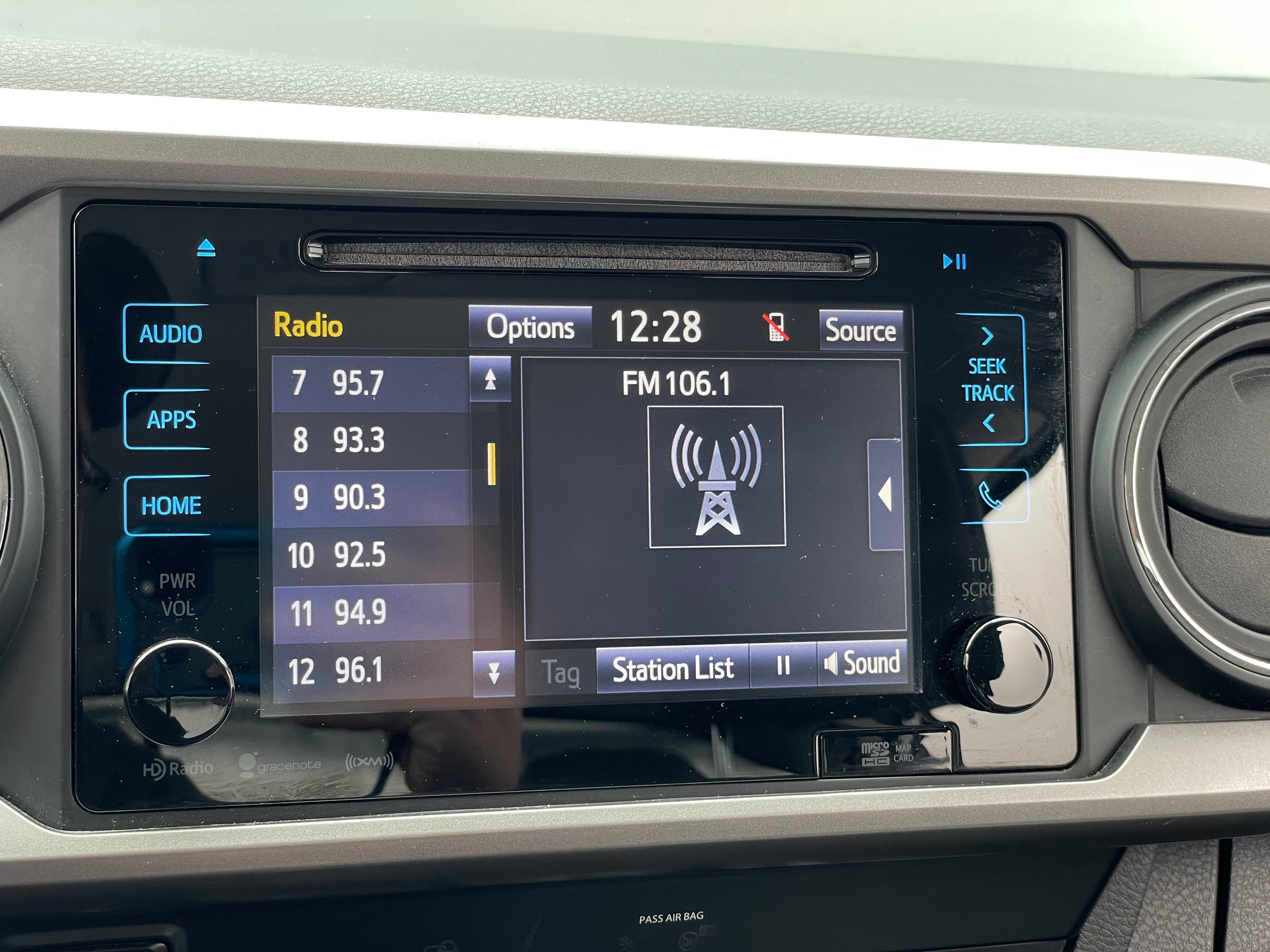 2019 Toyota Tacoma SR5 4