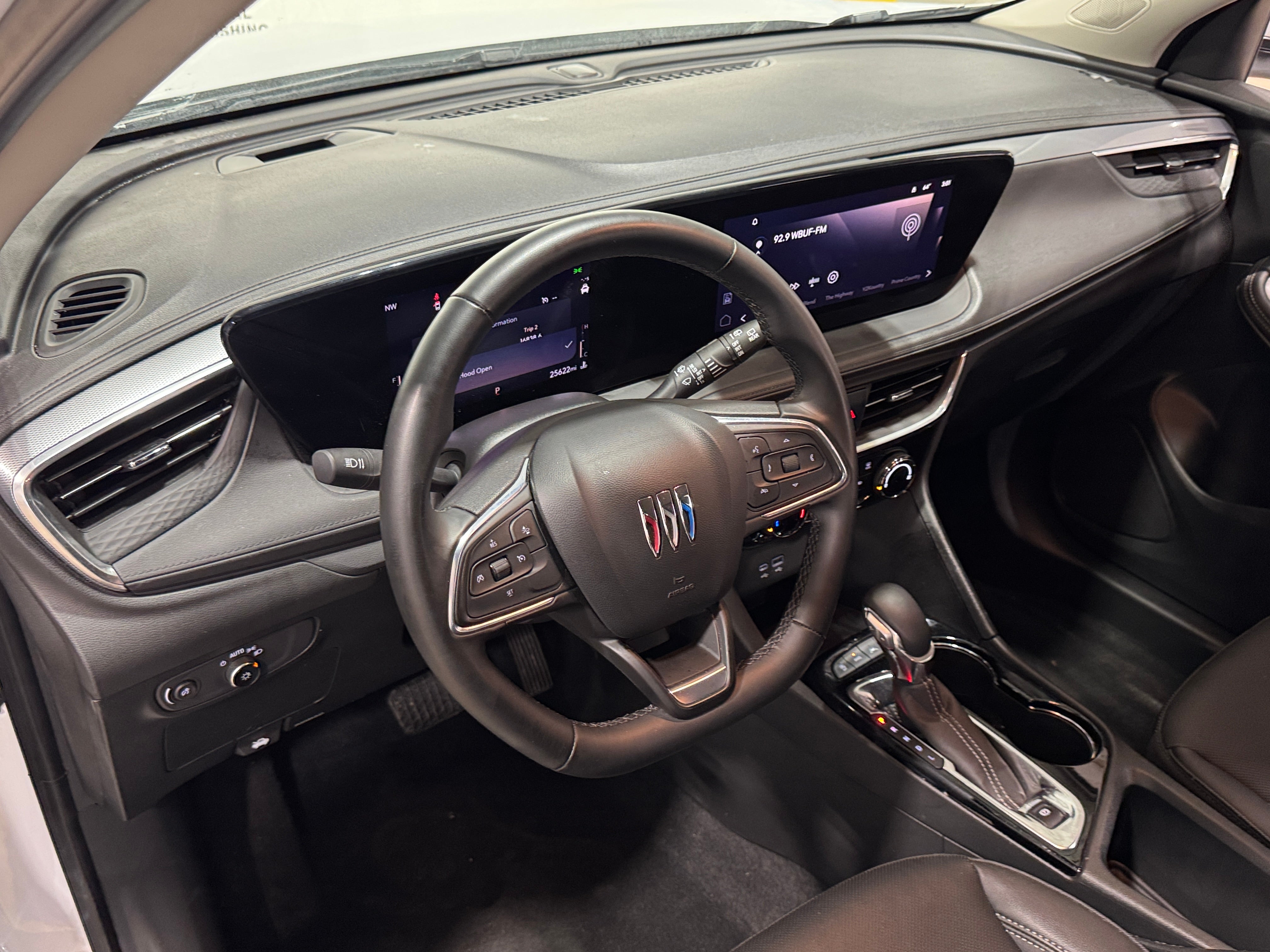2024 Buick Encore GX Sport Touring 2