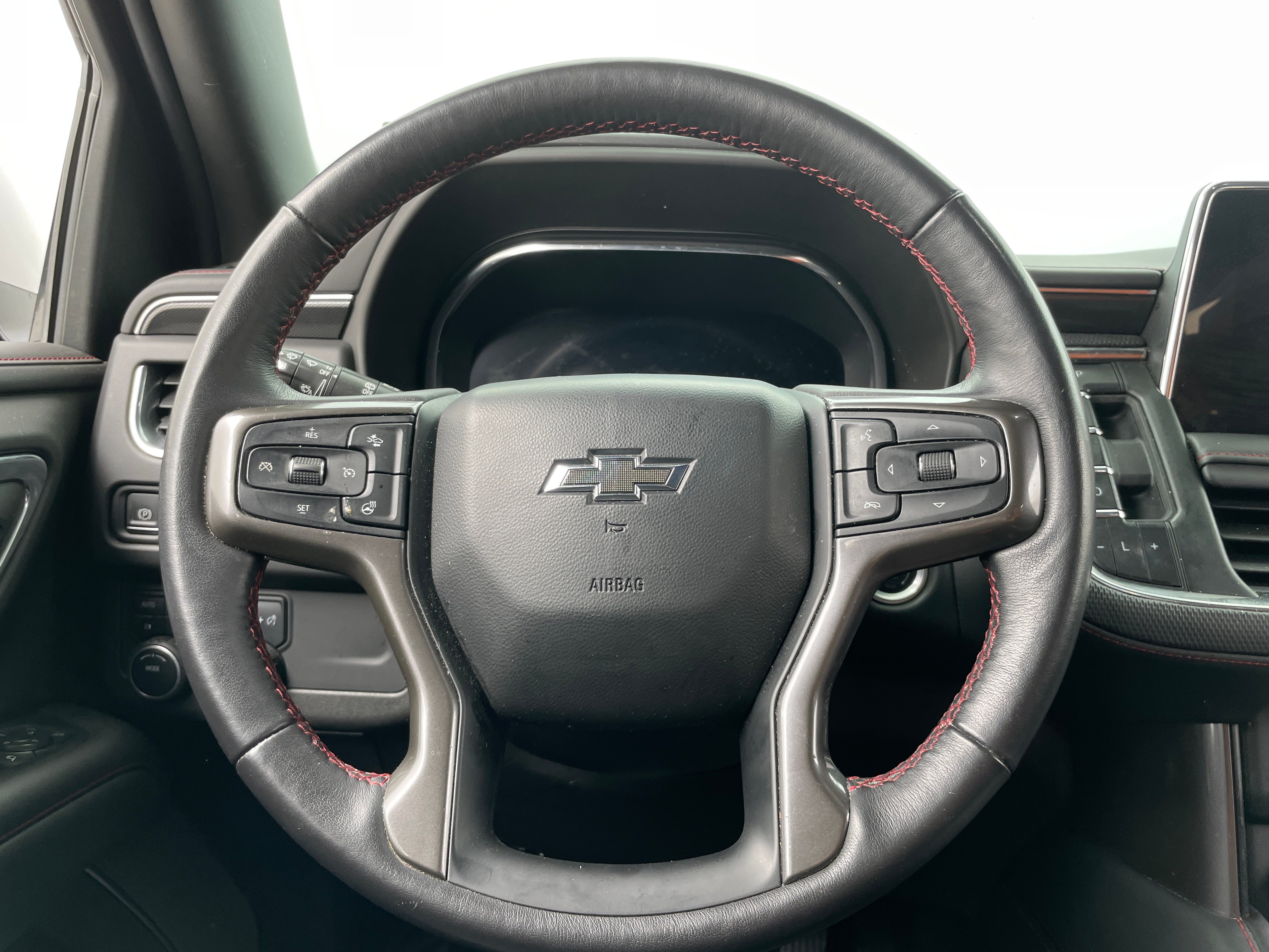 2022 Chevrolet Suburban RST 4