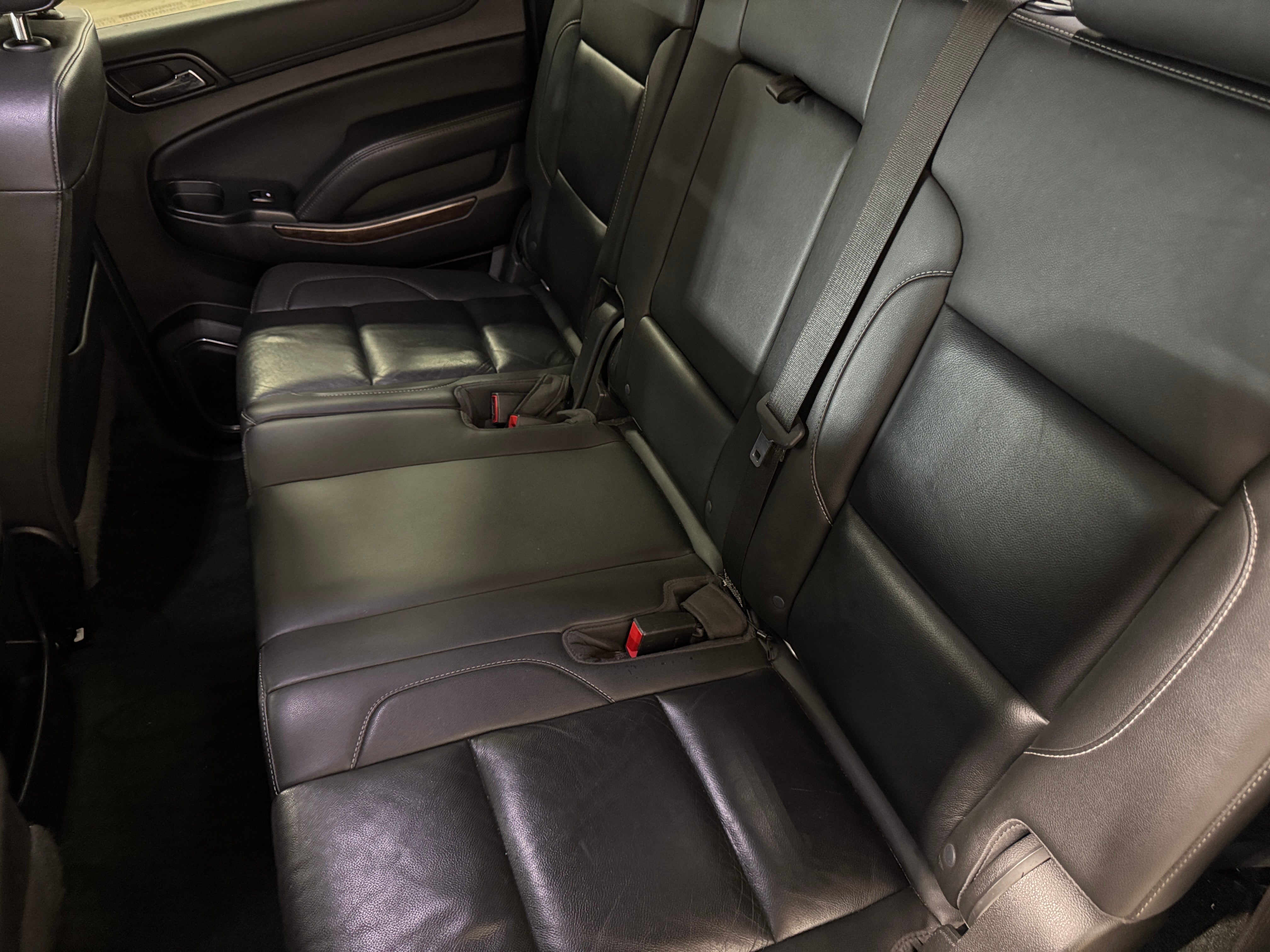 2019 Chevrolet Suburban LT 5
