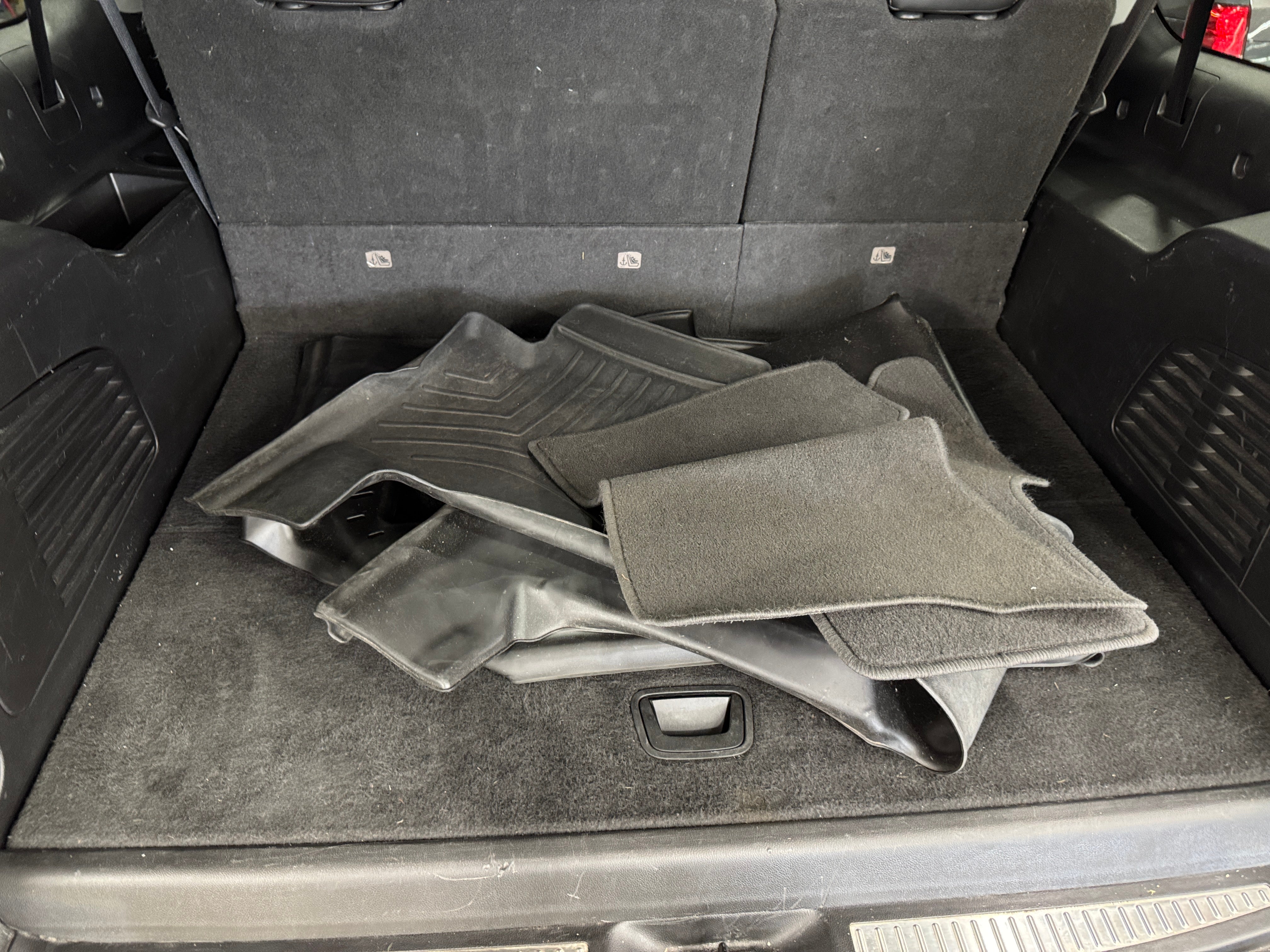 2019 Chevrolet Suburban LT 6