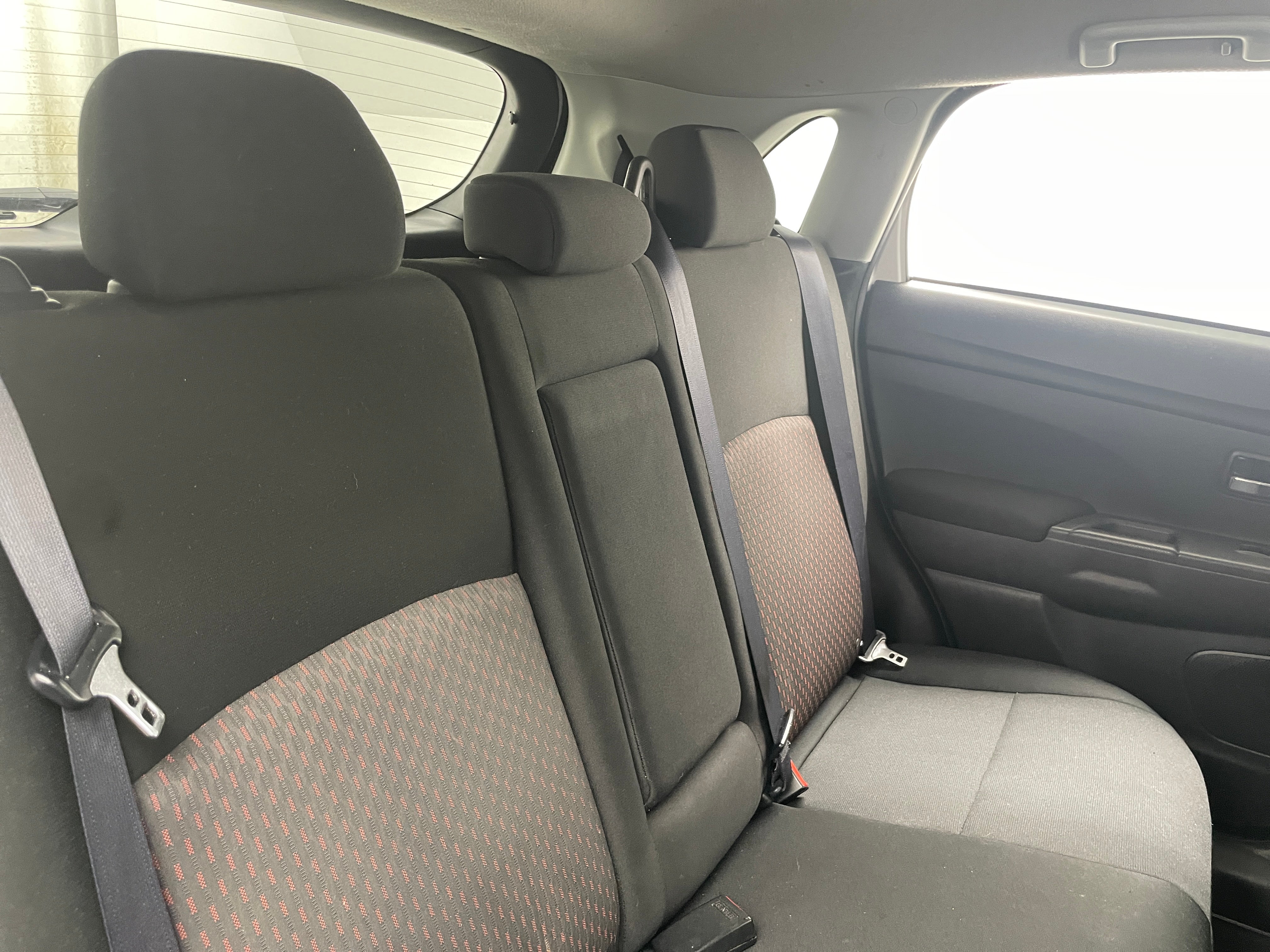 2017 Mitsubishi Outlander Sport SE 6