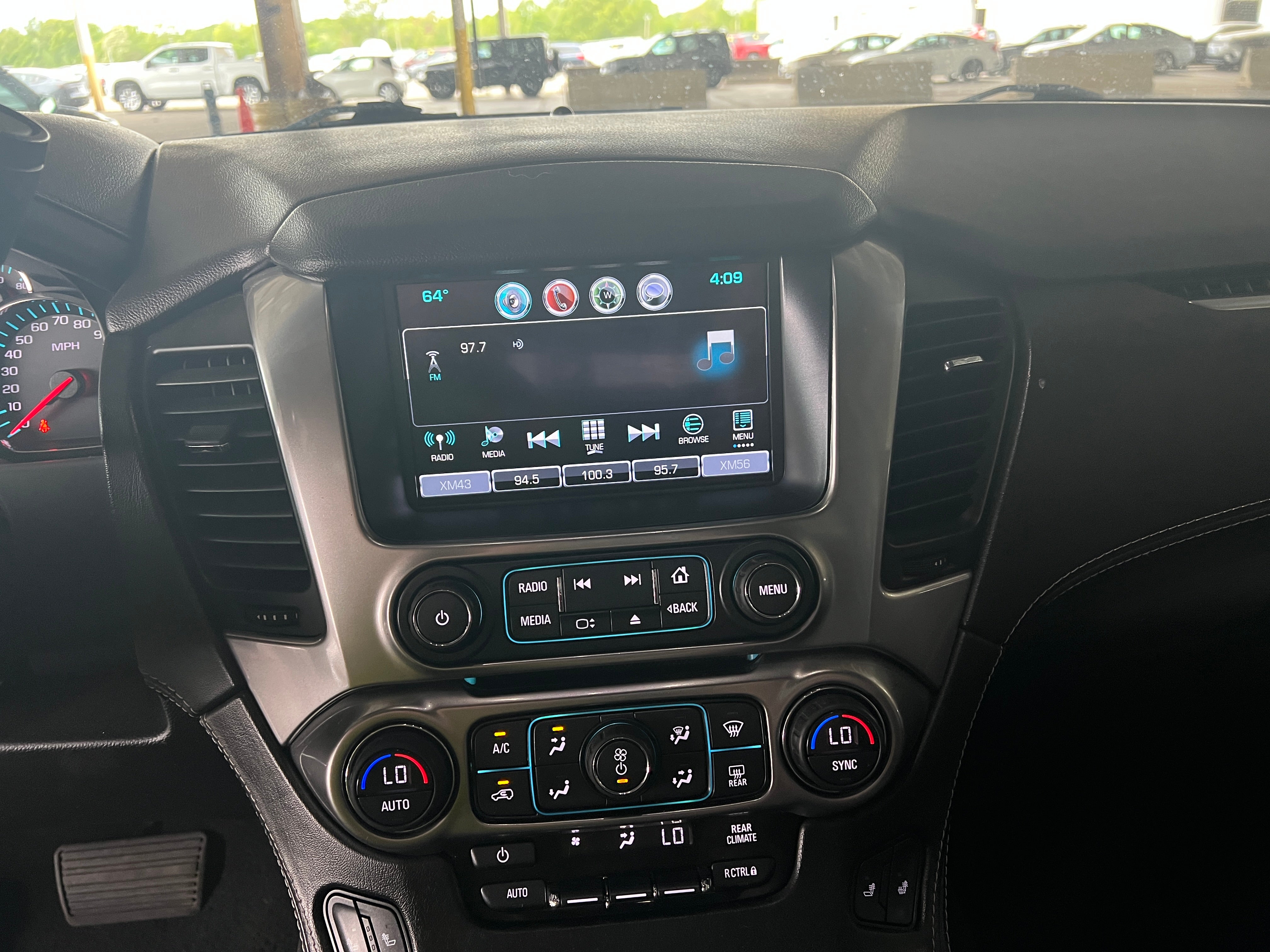 2019 Chevrolet Tahoe LT 3