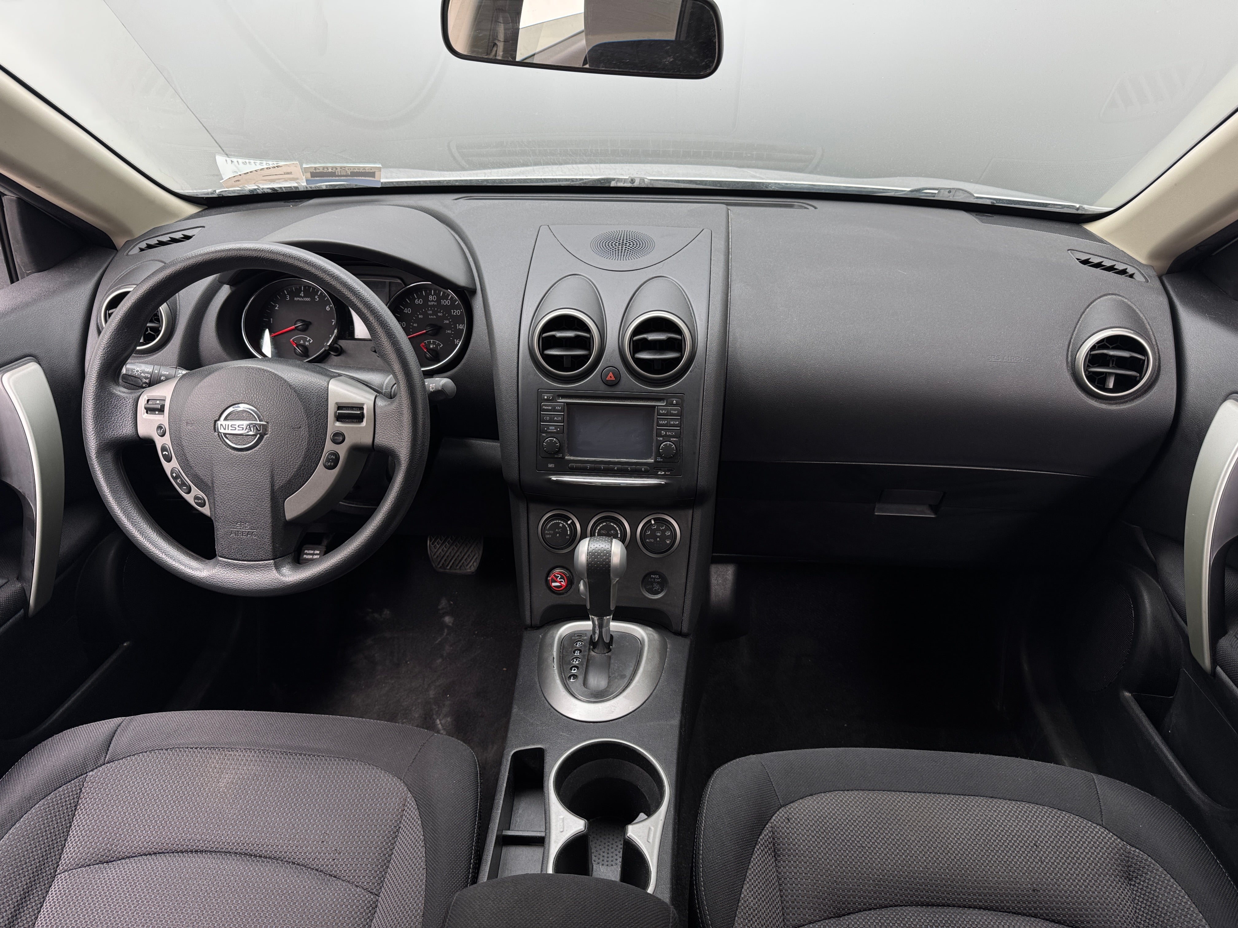 2011 Nissan Rogue SV 3