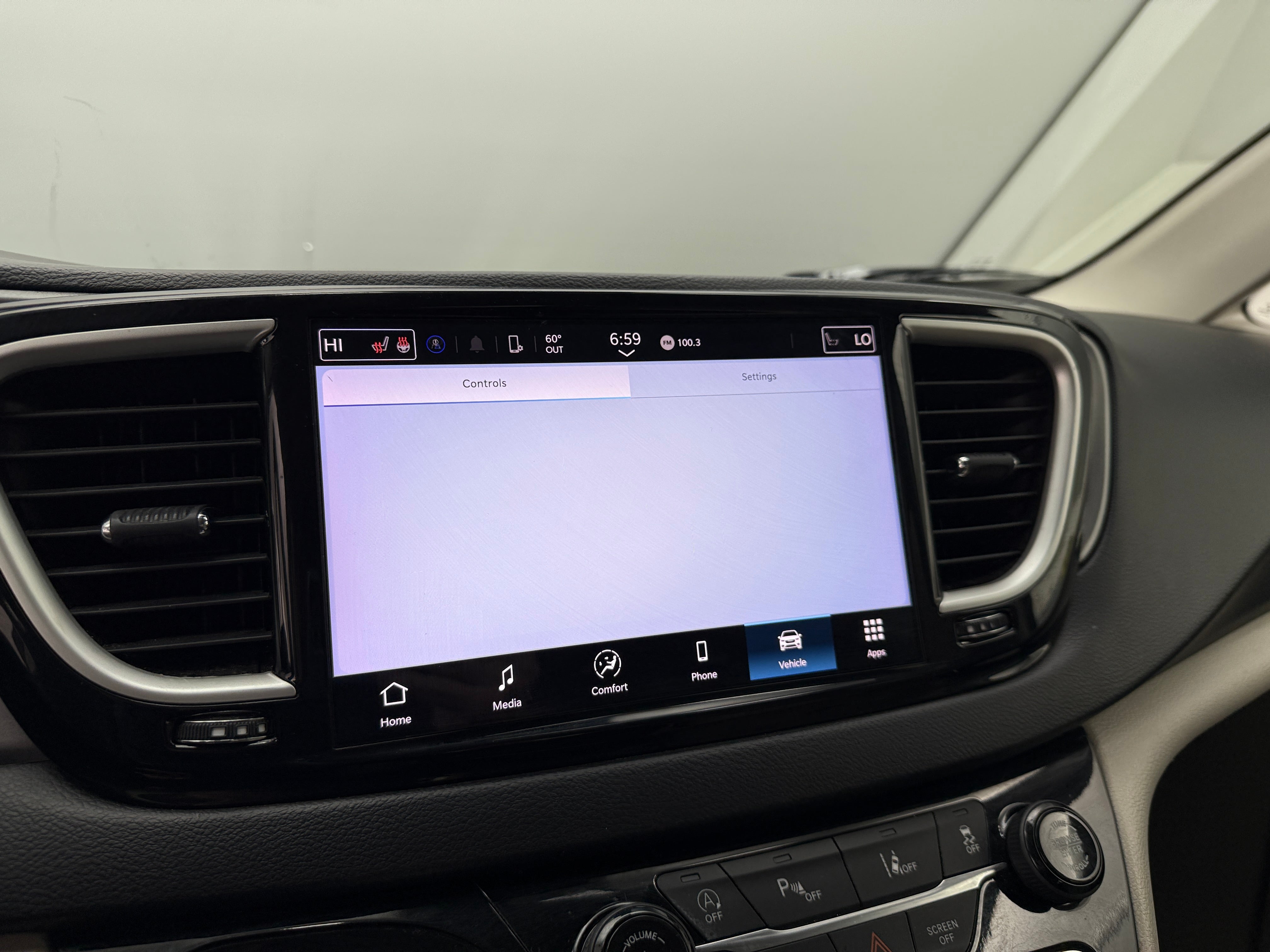 2021 Chrysler Pacifica Touring L 3