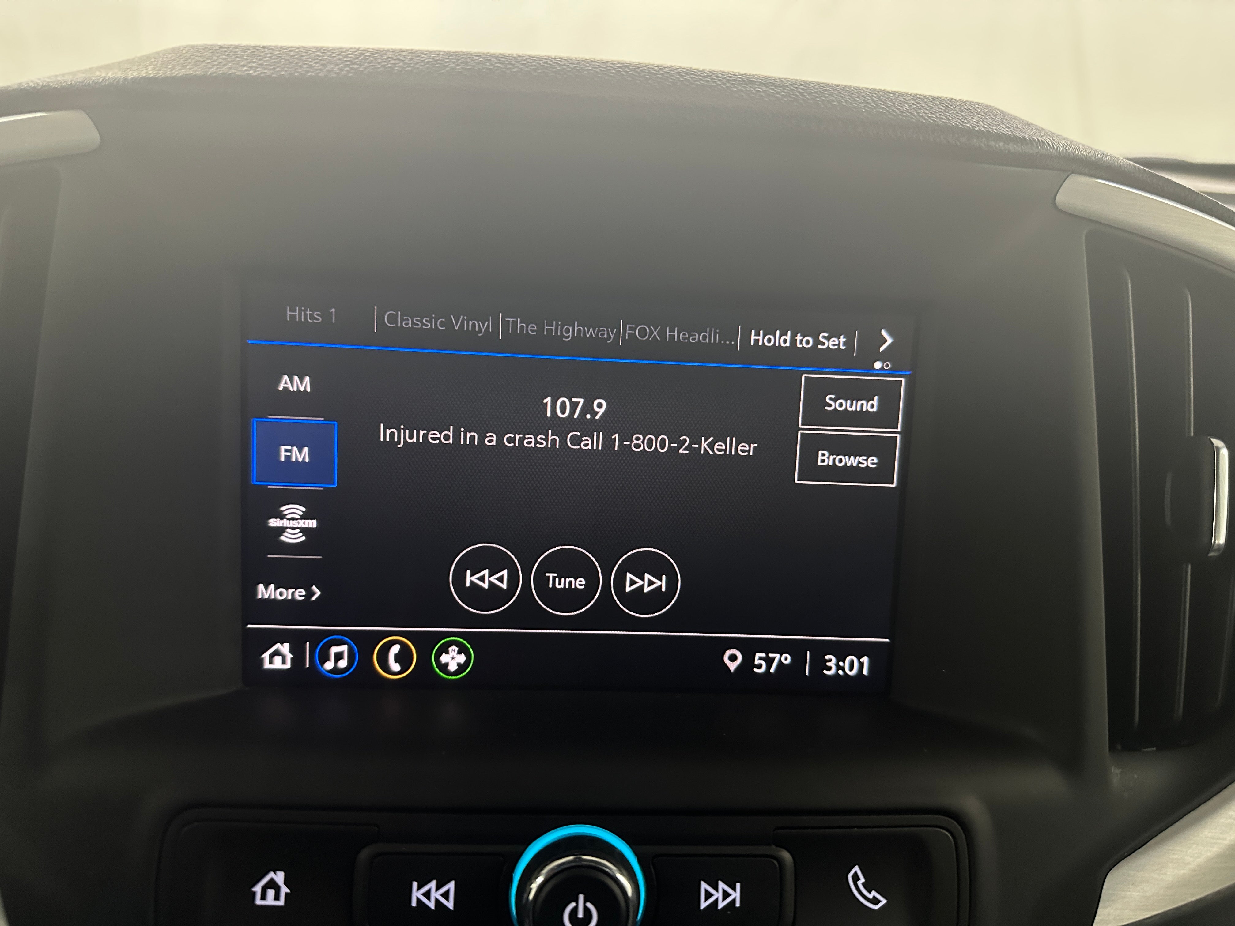 2023 GMC Terrain SLE 4