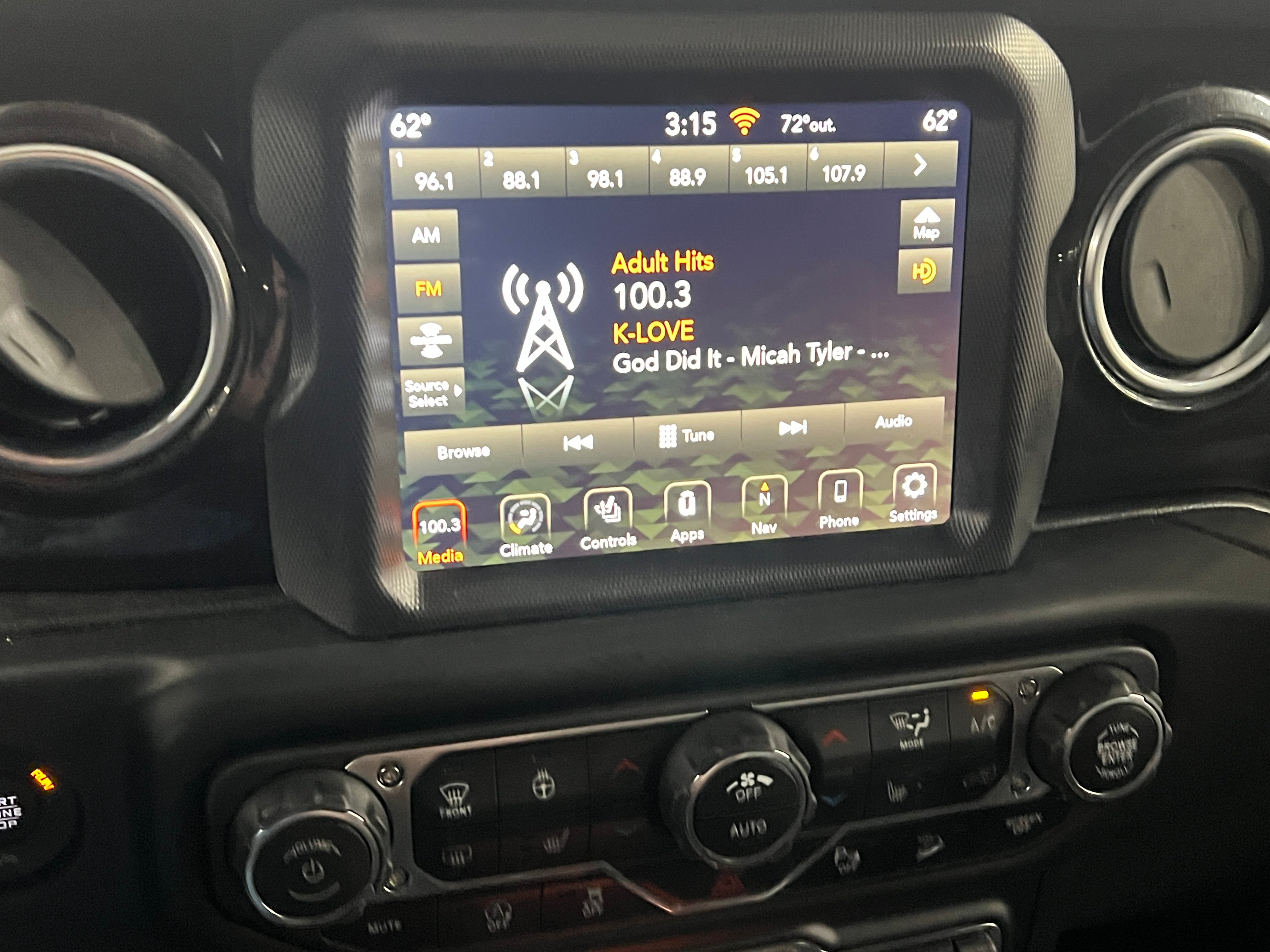 2020 Jeep Wrangler Unlimited Altitude 3