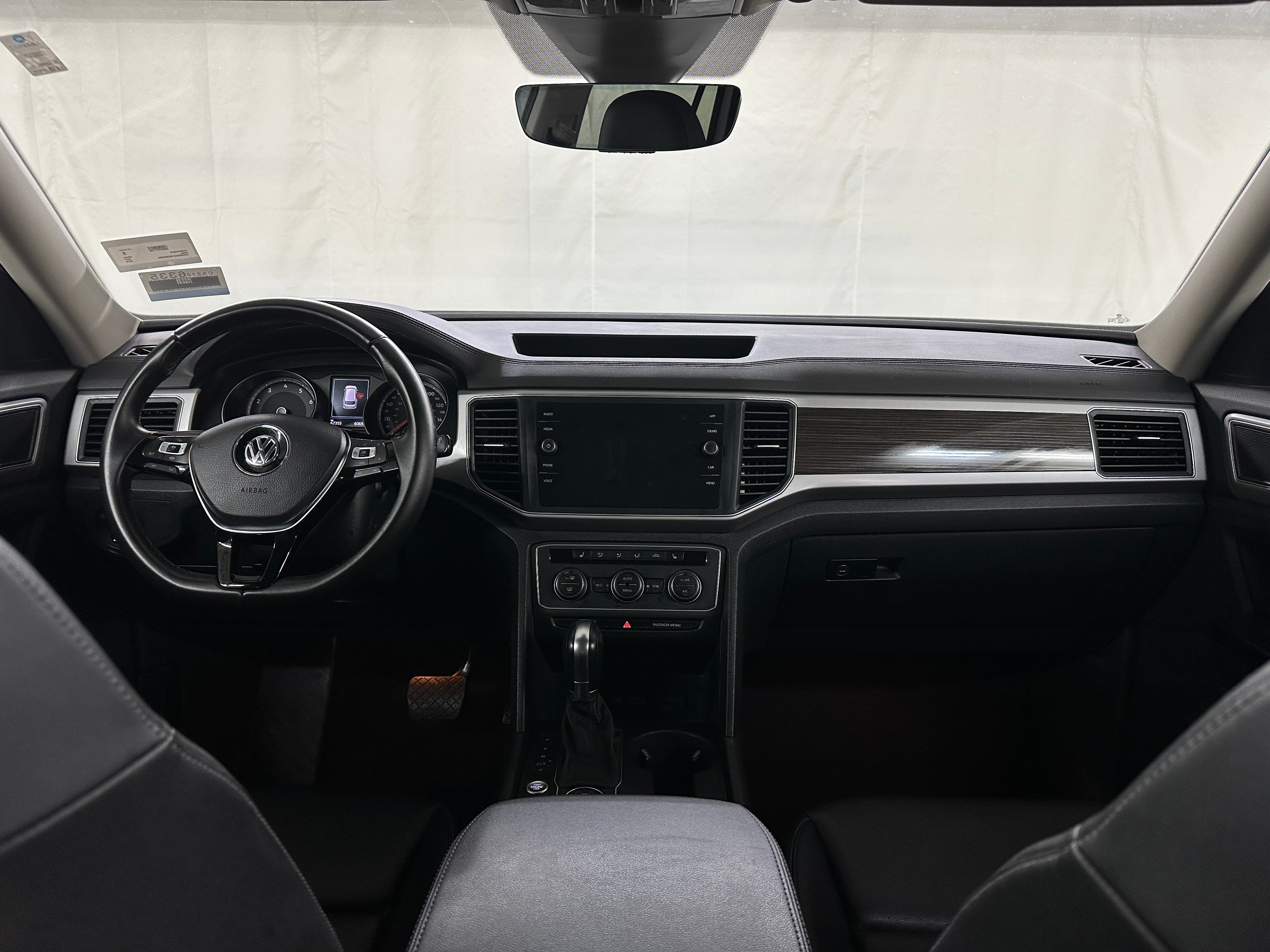 2019 Volkswagen Atlas SE 2