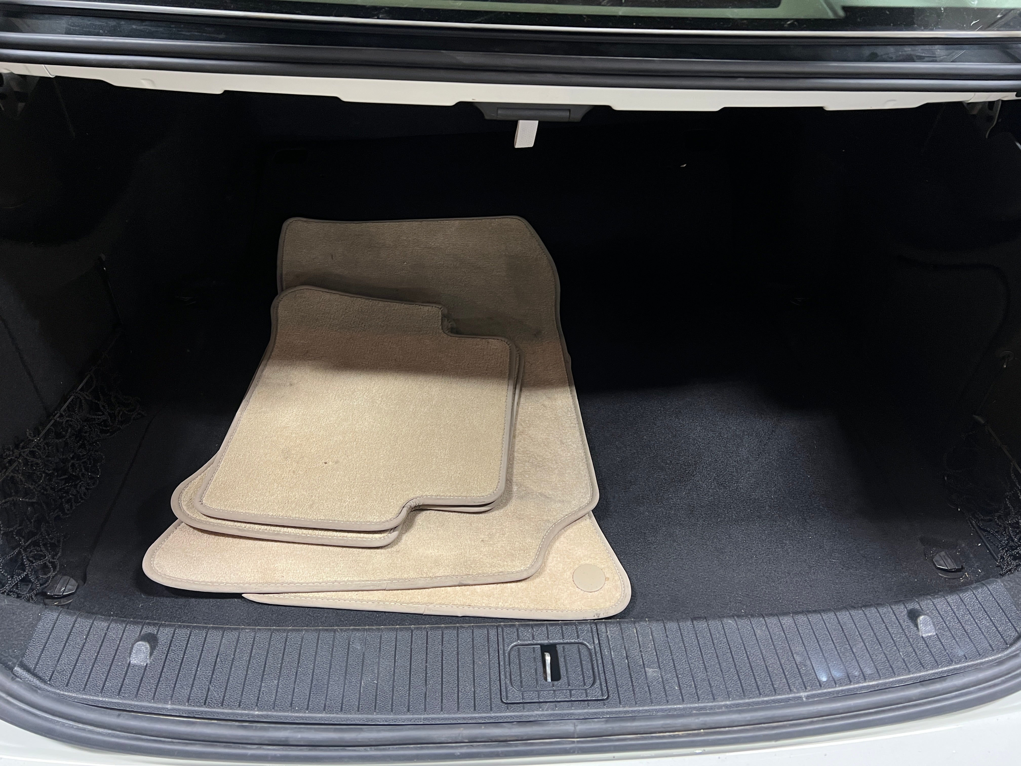2012 Mercedes-Benz E-Class E 350 6