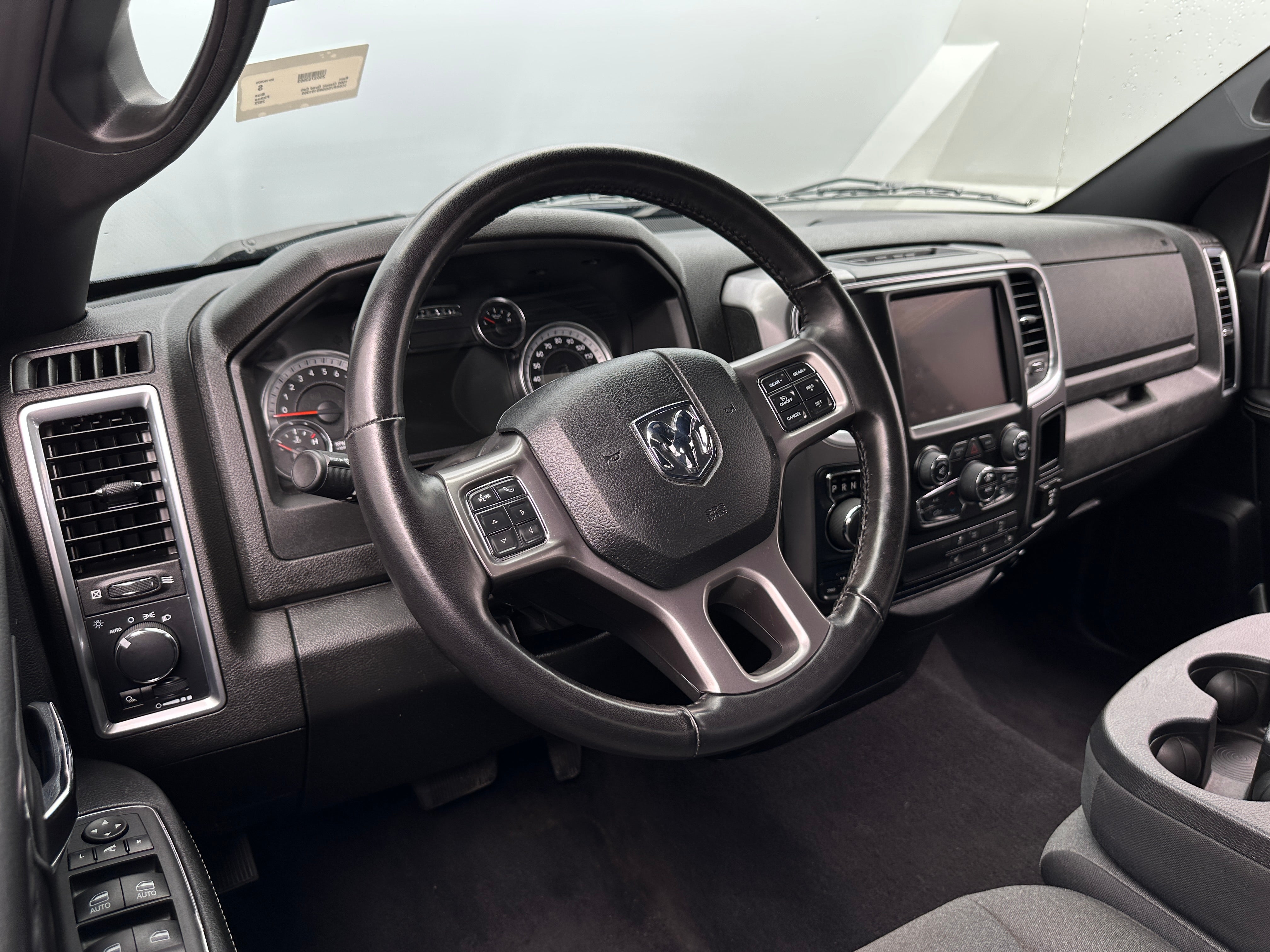 2022 RAM 1500 Classic Warlock 3