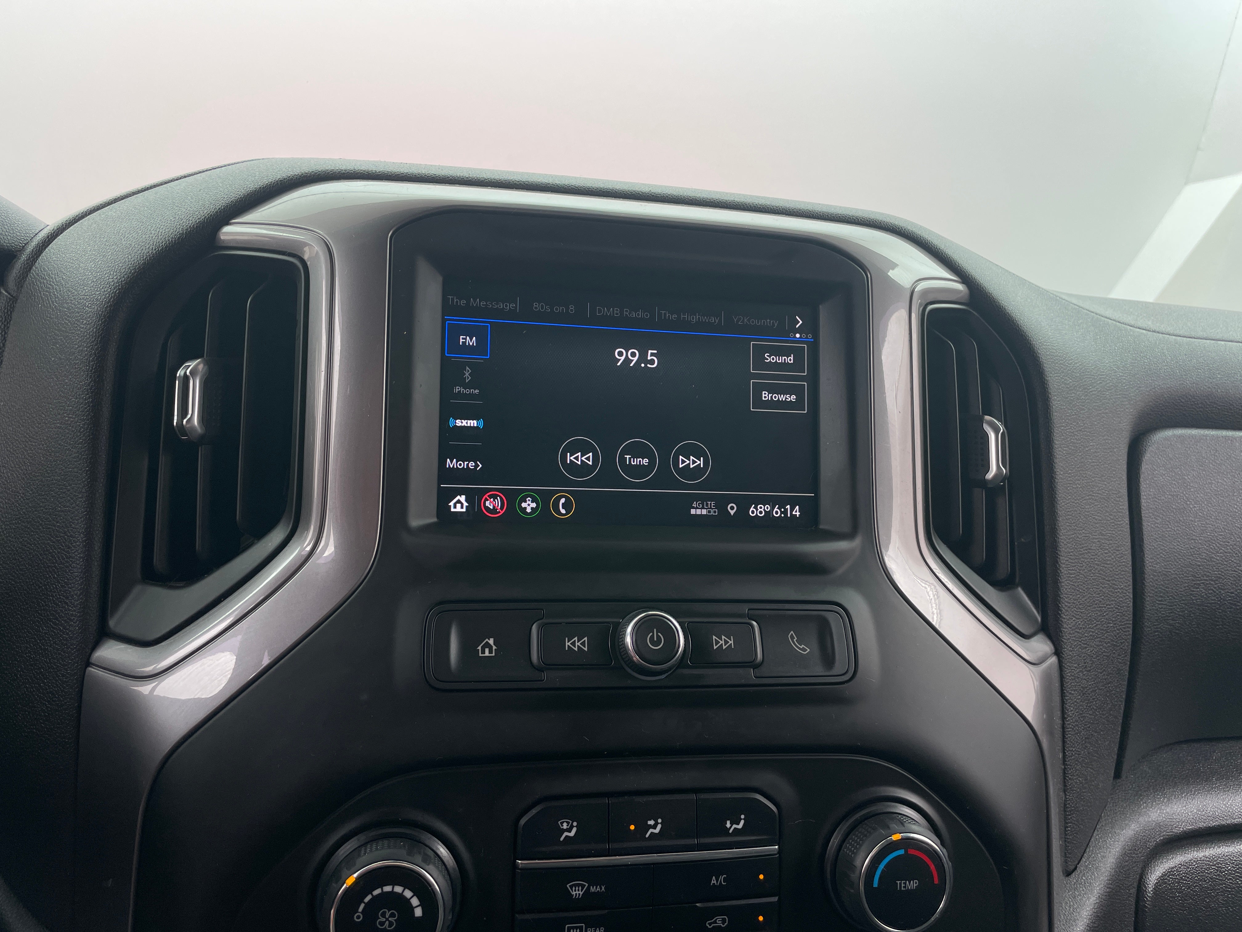 2021 Chevrolet Silverado 1500 Custom 4