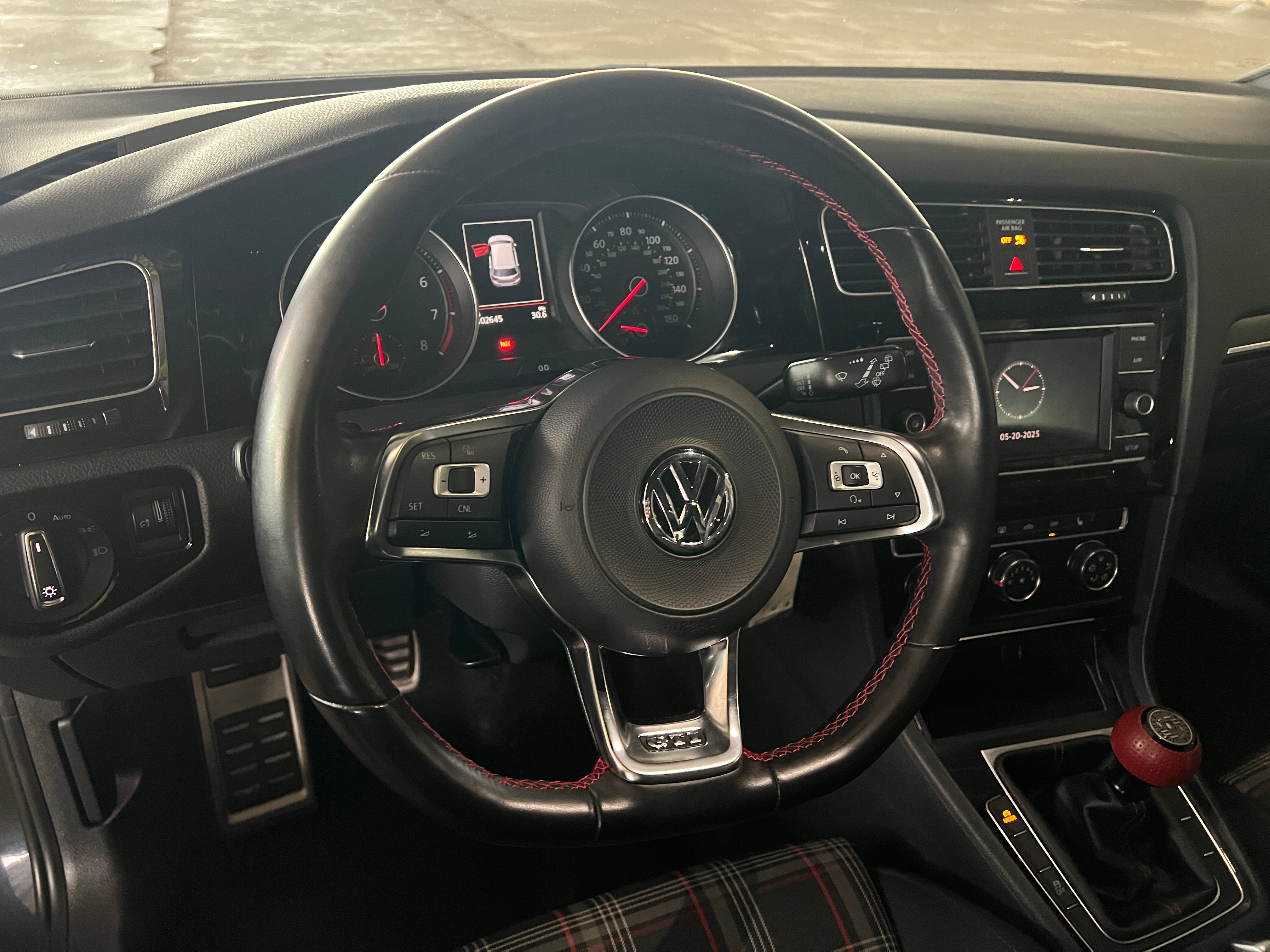 2018 Volkswagen Golf GTI S 5