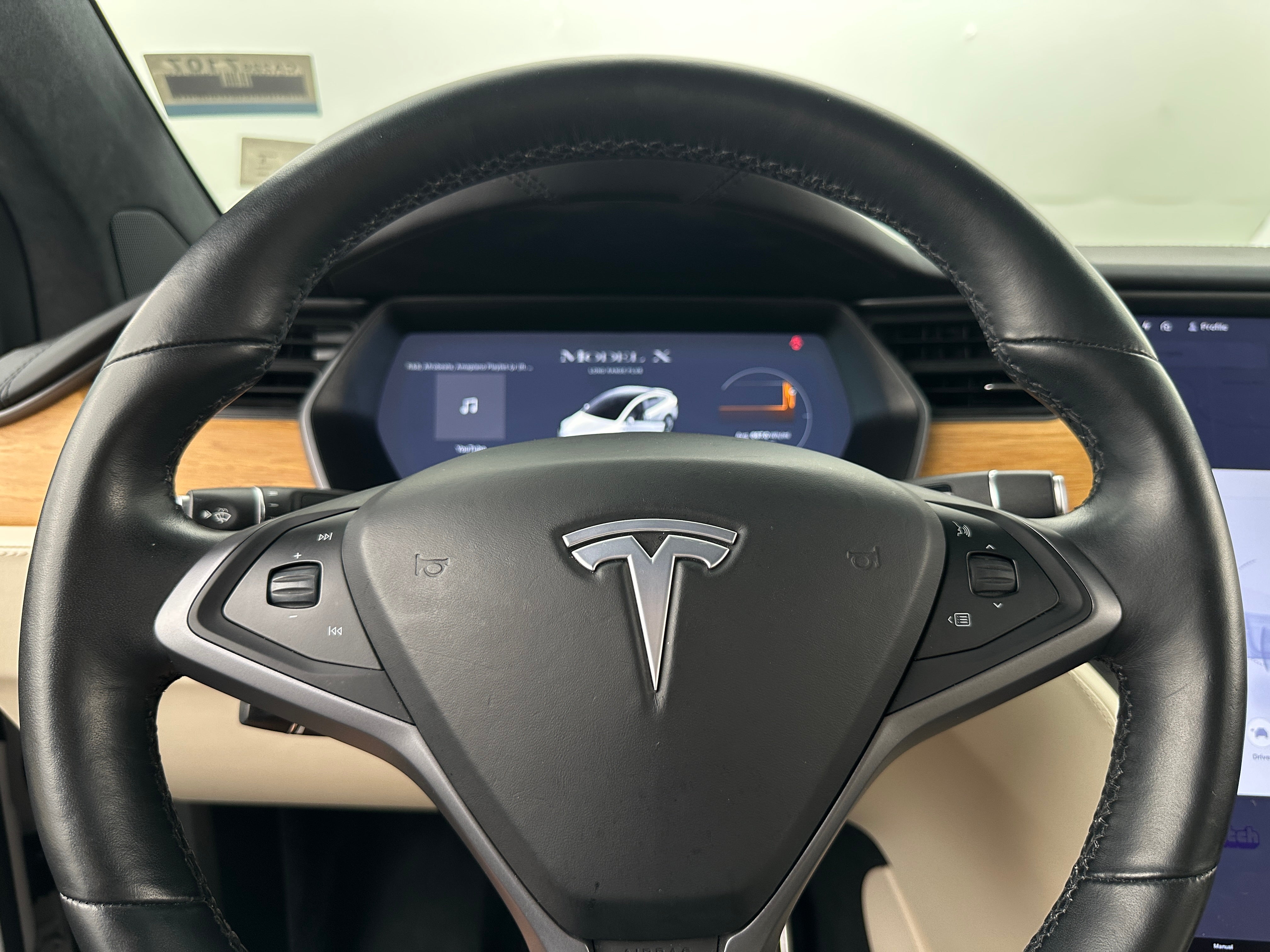 Thumbnail: 2020 Tesla Model X - 4