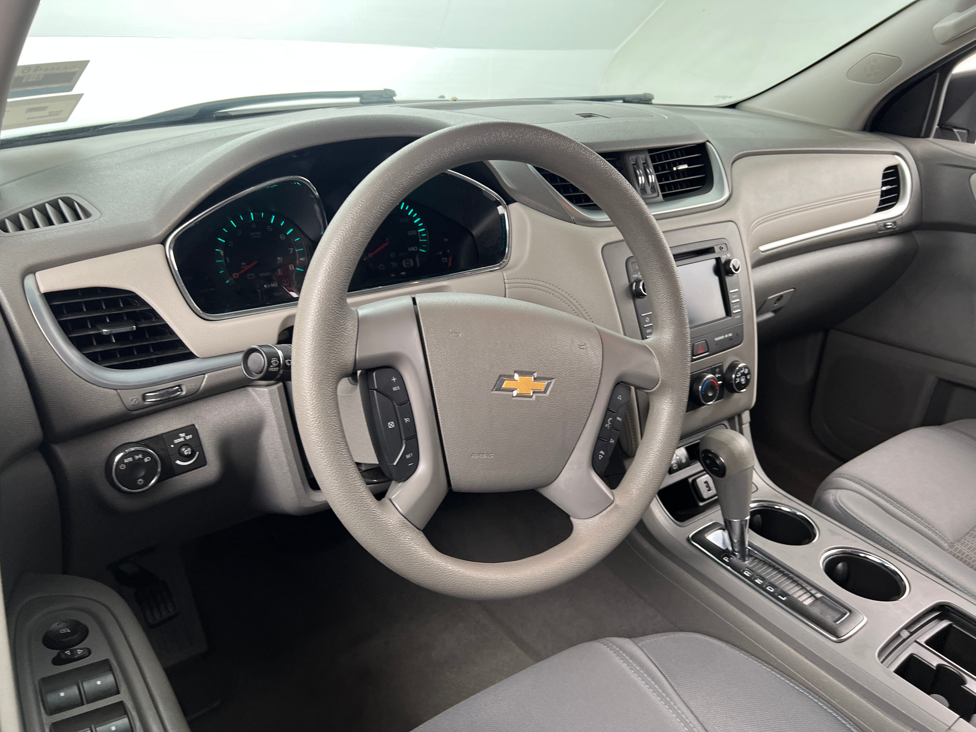 2016 Chevrolet Traverse LS 3