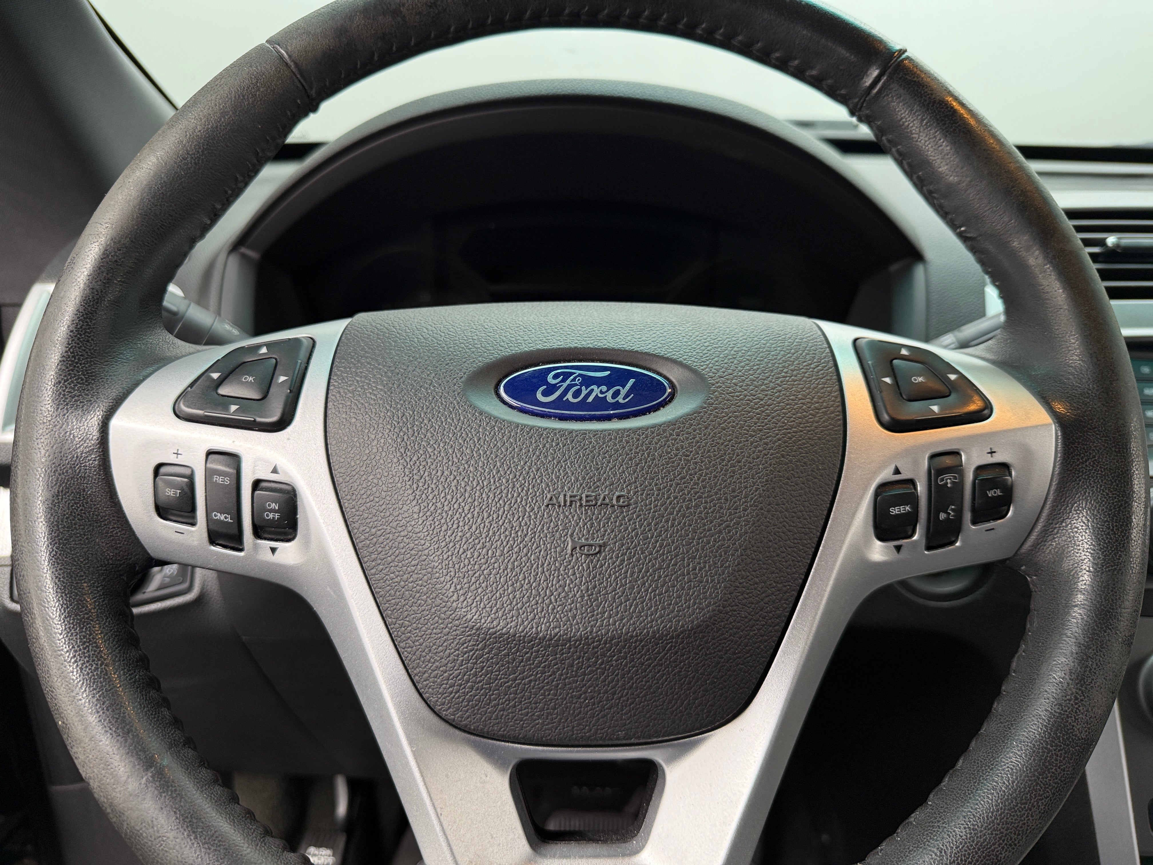 2015 Ford Explorer XLT 5