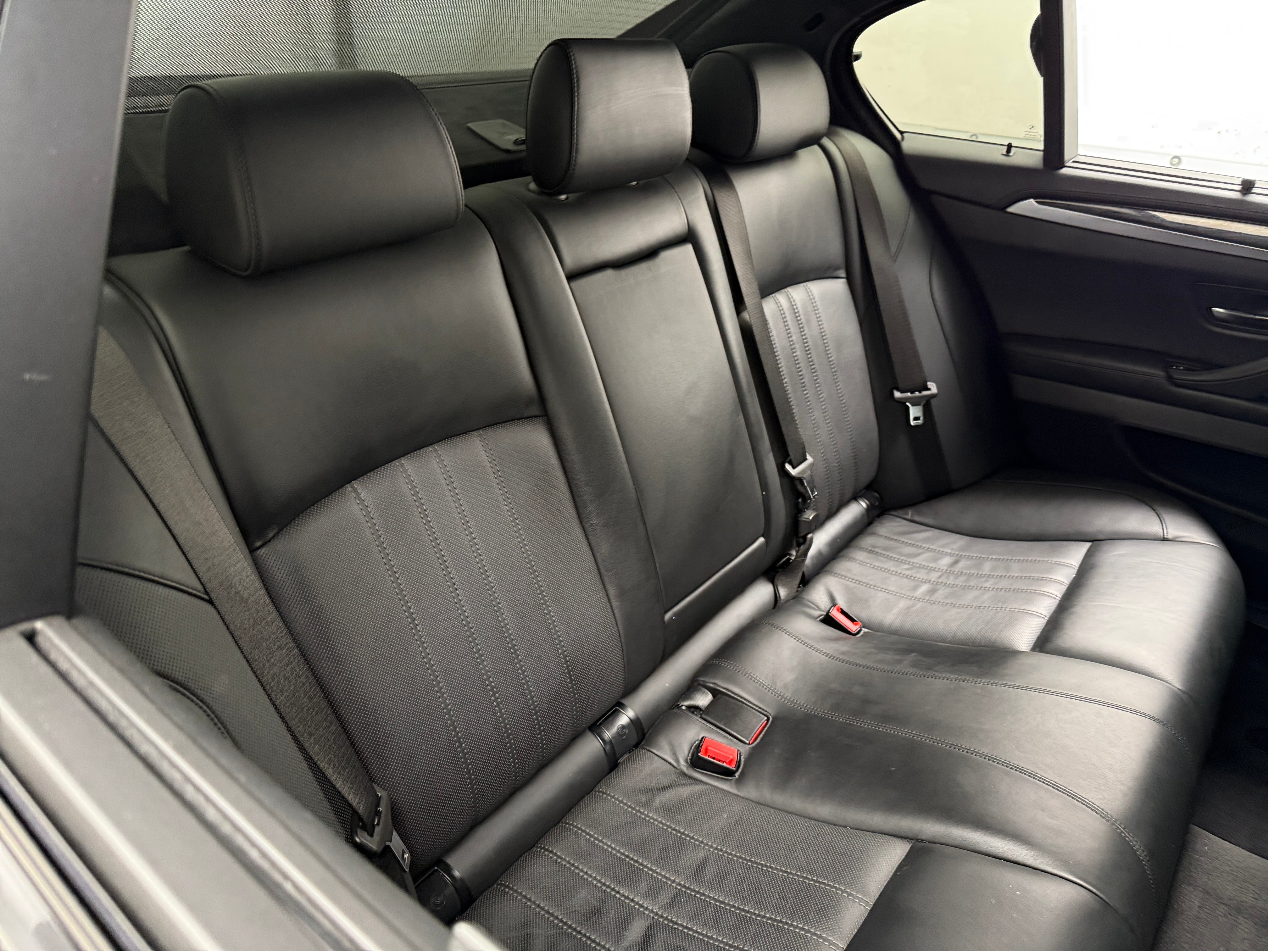 2014 BMW M5 Base 5