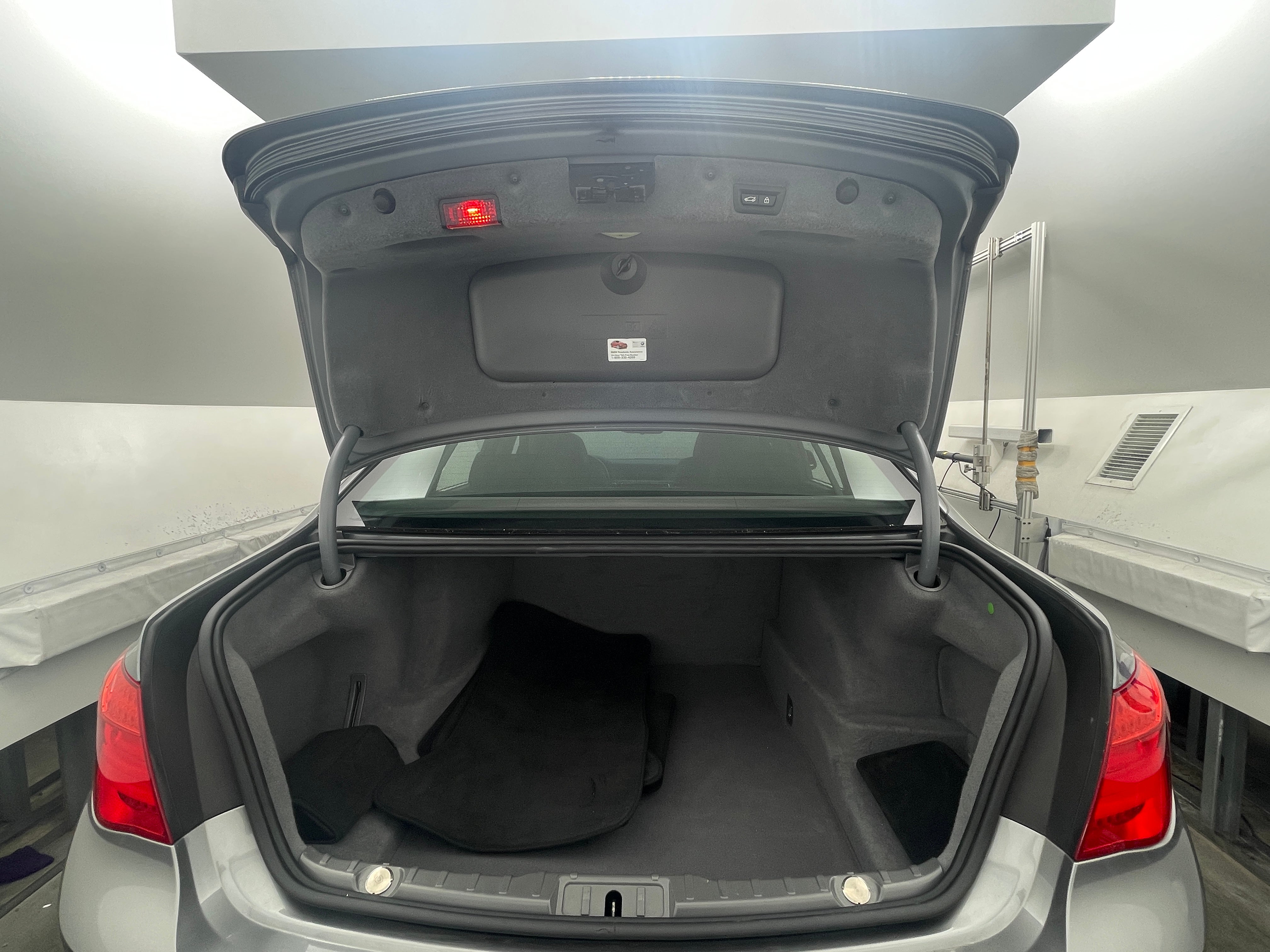 2012 BMW 7 Series 750Li 6