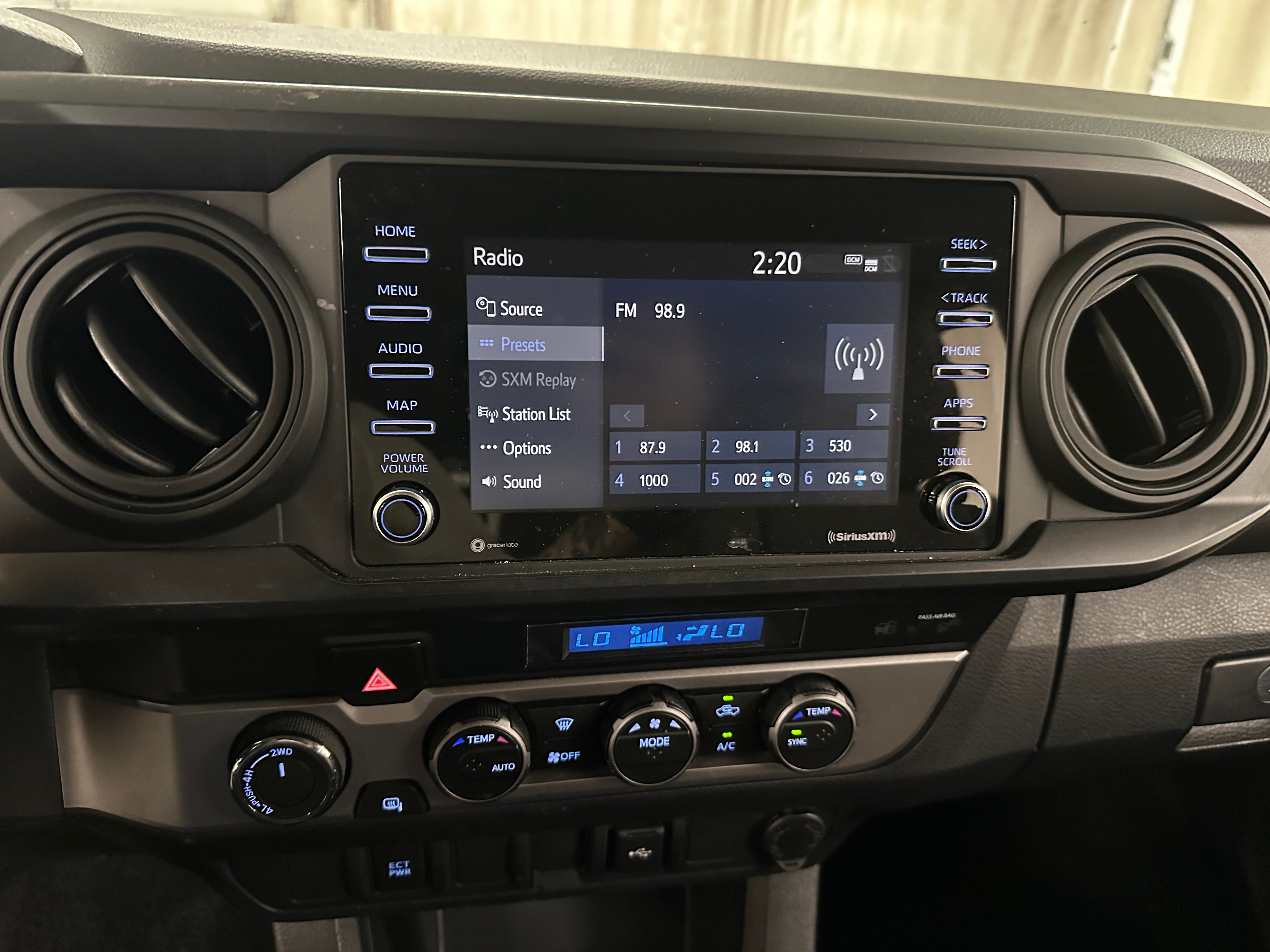 2023 Toyota Tacoma SR5 4