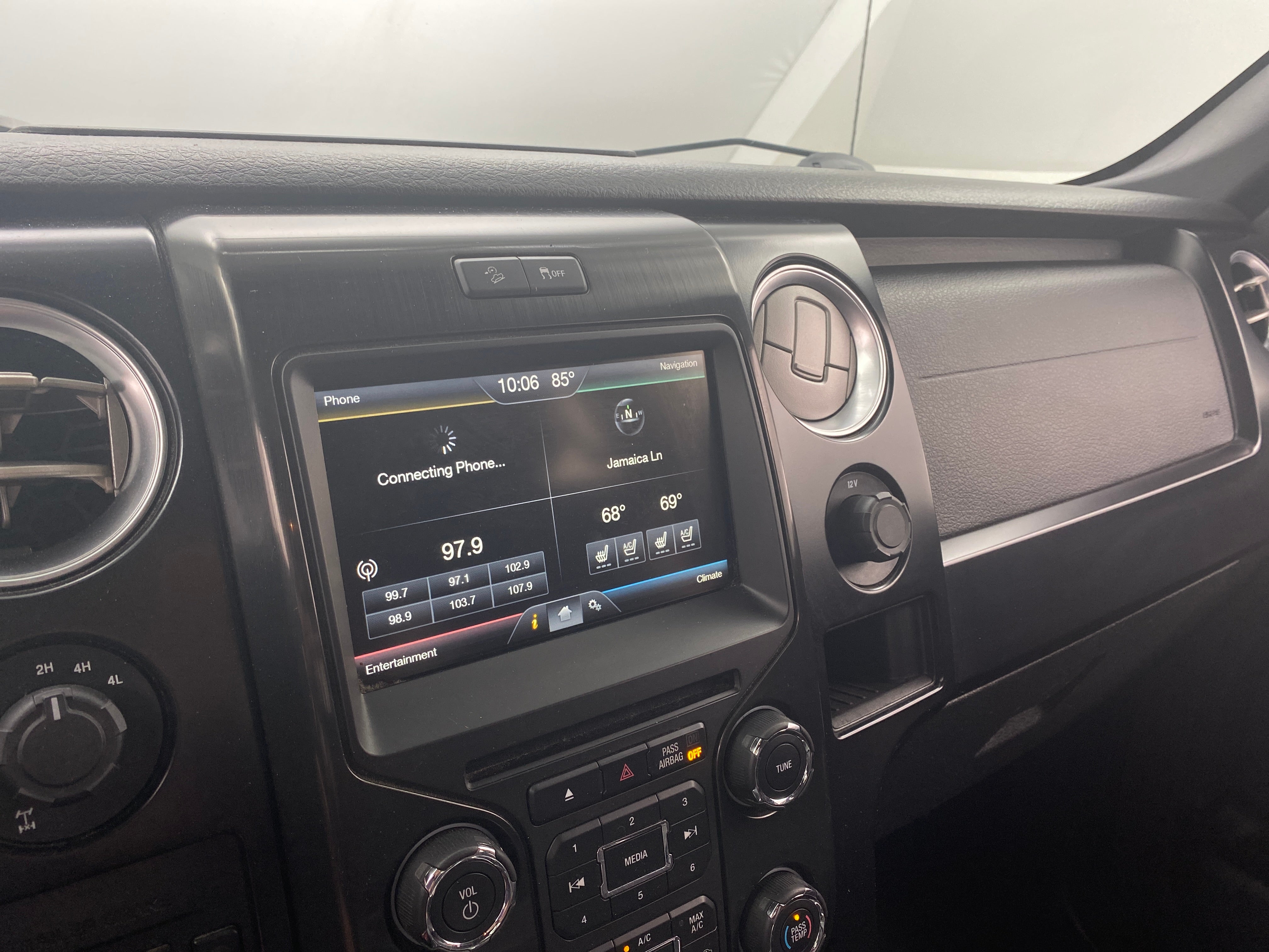 2014 Ford Econoline E-150 3