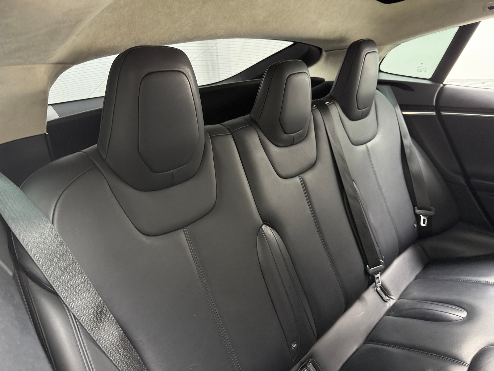 Thumbnail: 2016 Tesla Model S - 5