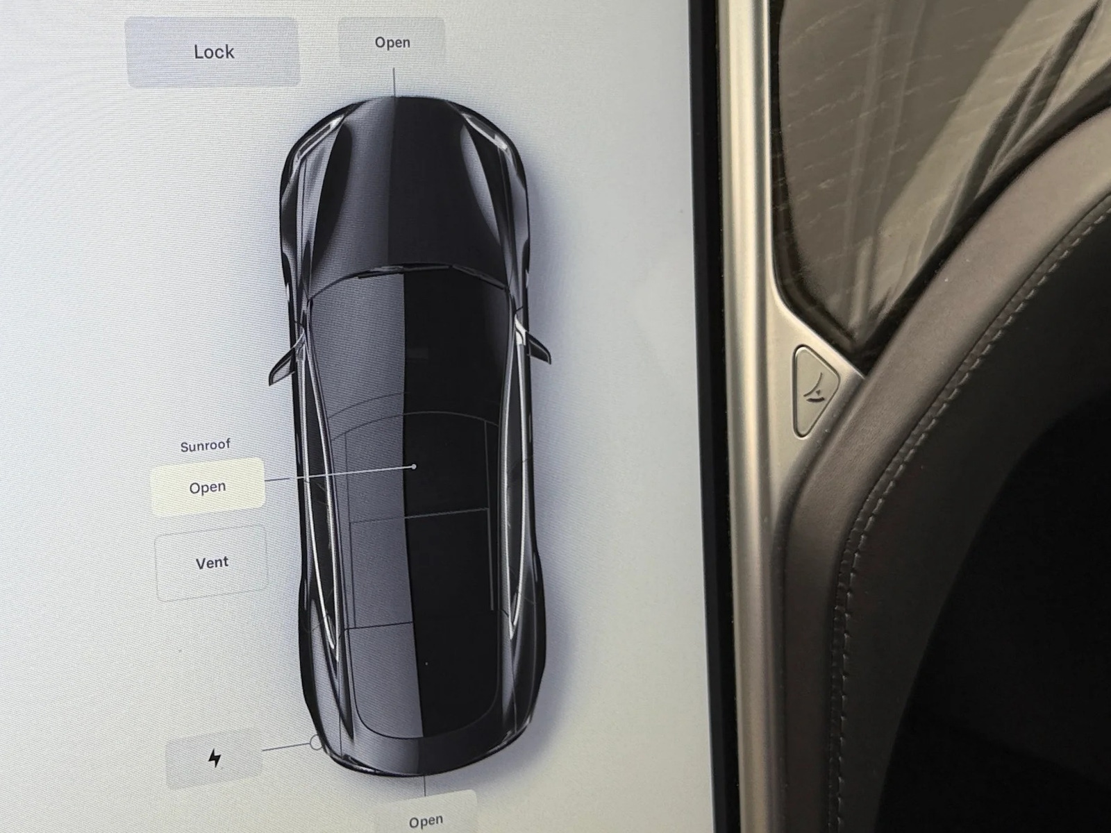 Thumbnail: 2016 Tesla Model S - 3