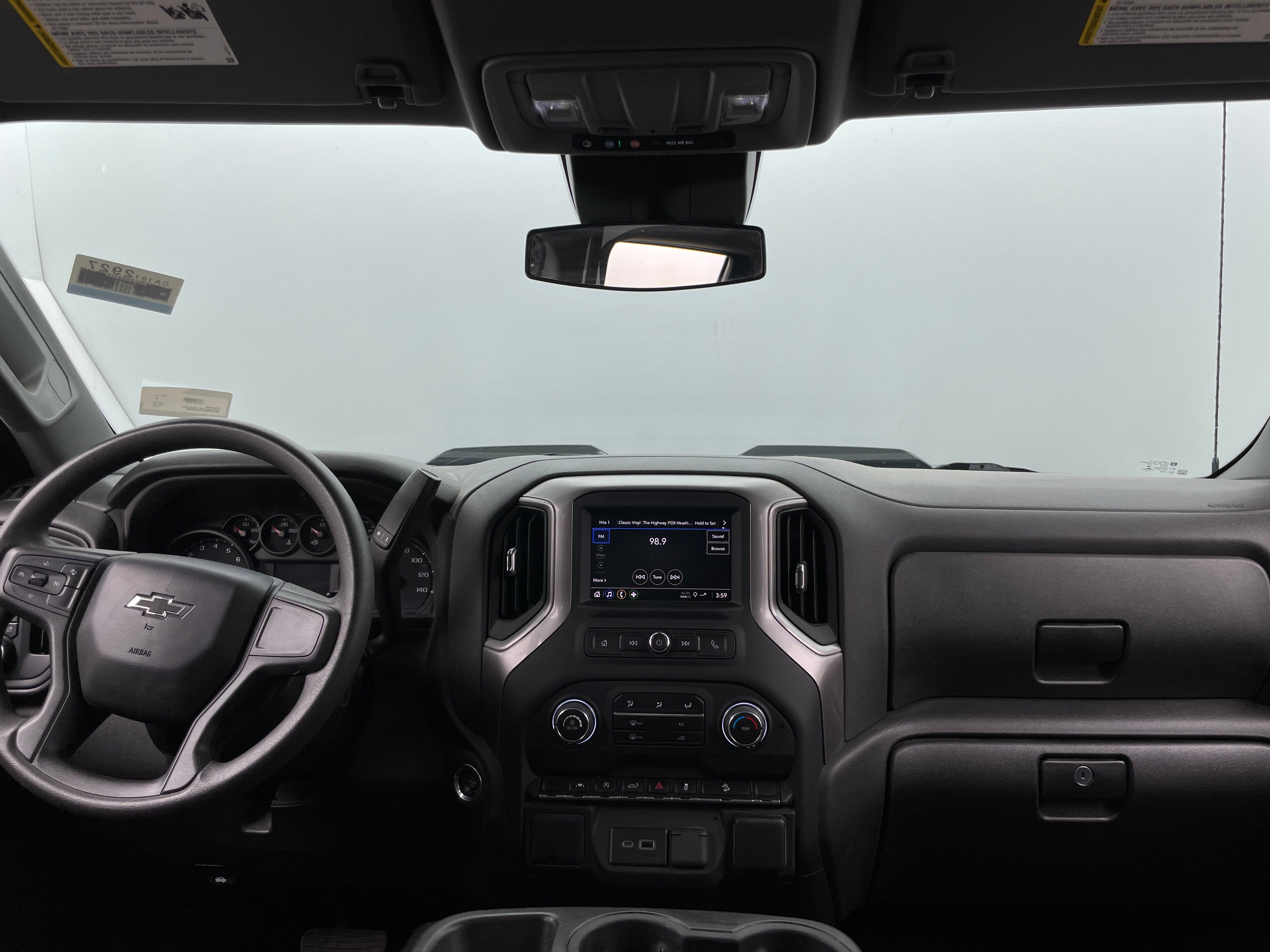2022 Chevrolet Silverado 1500 Custom Trail Boss 3