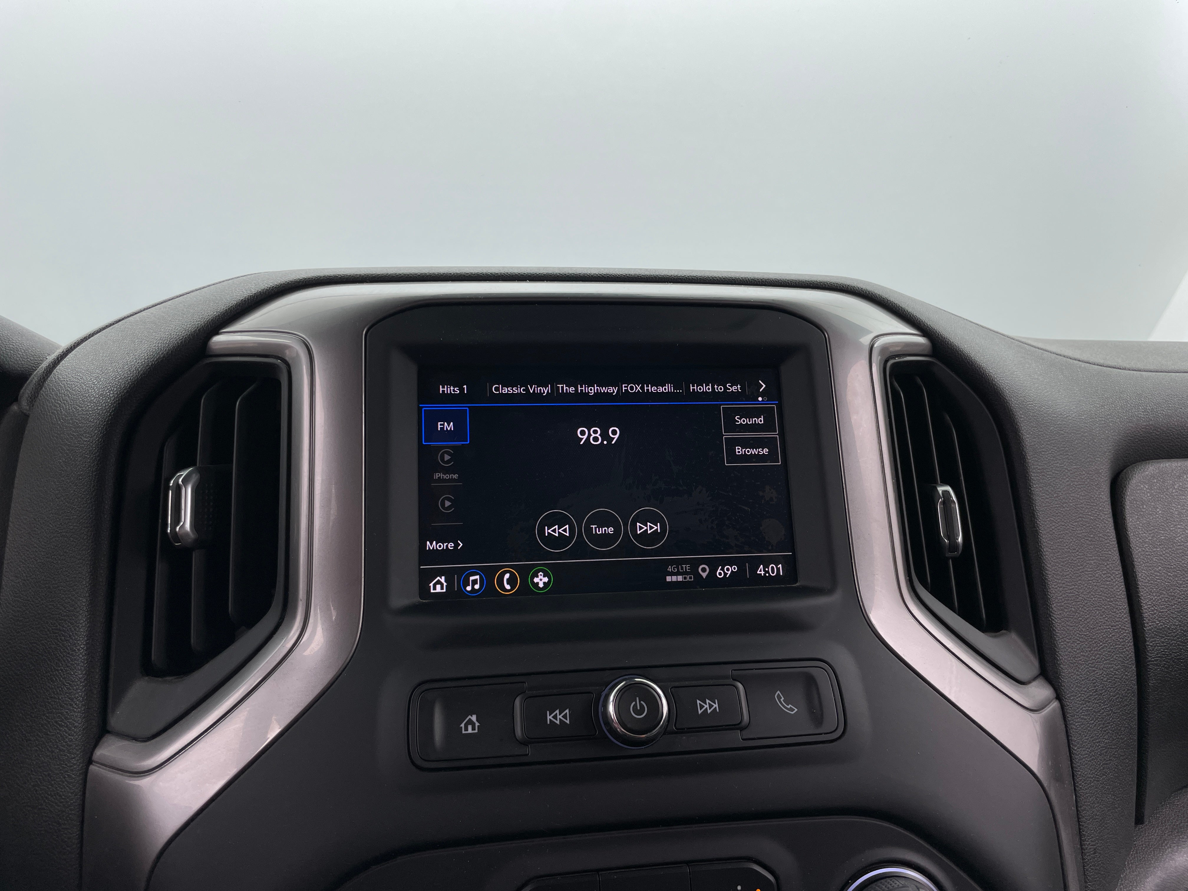 2022 Chevrolet Silverado 1500 Custom Trail Boss 4