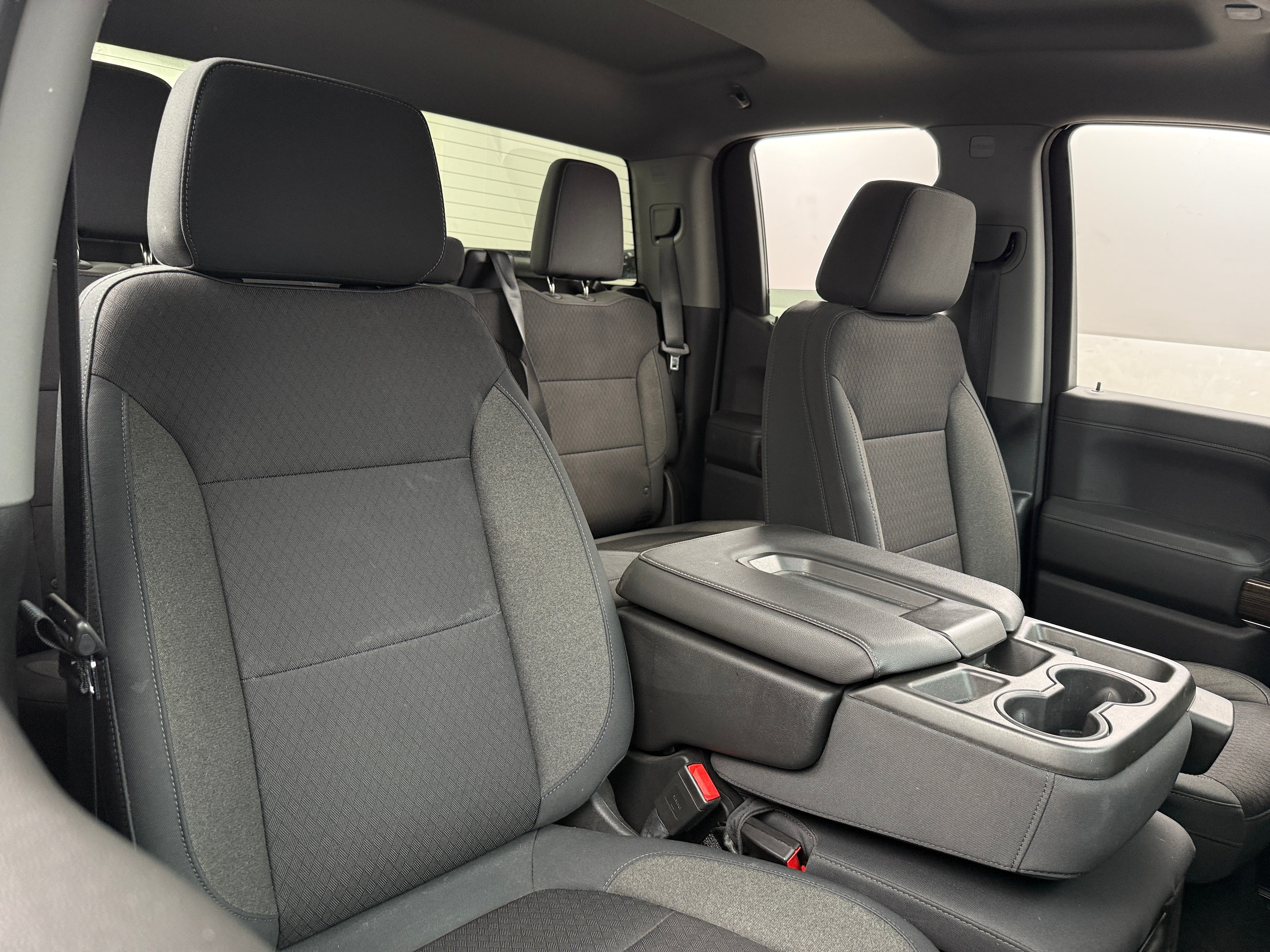 2019 Chevrolet Silverado 1500 RST 2
